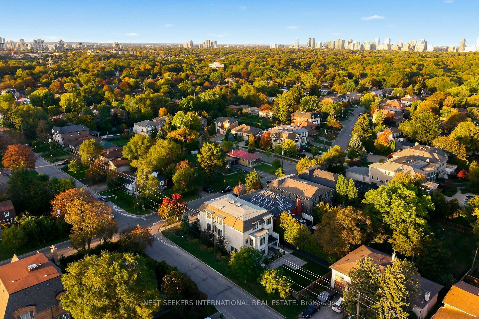 Photo 55 of 111 Codsell Avenue, North York, Bathurst Manor — HOMEH