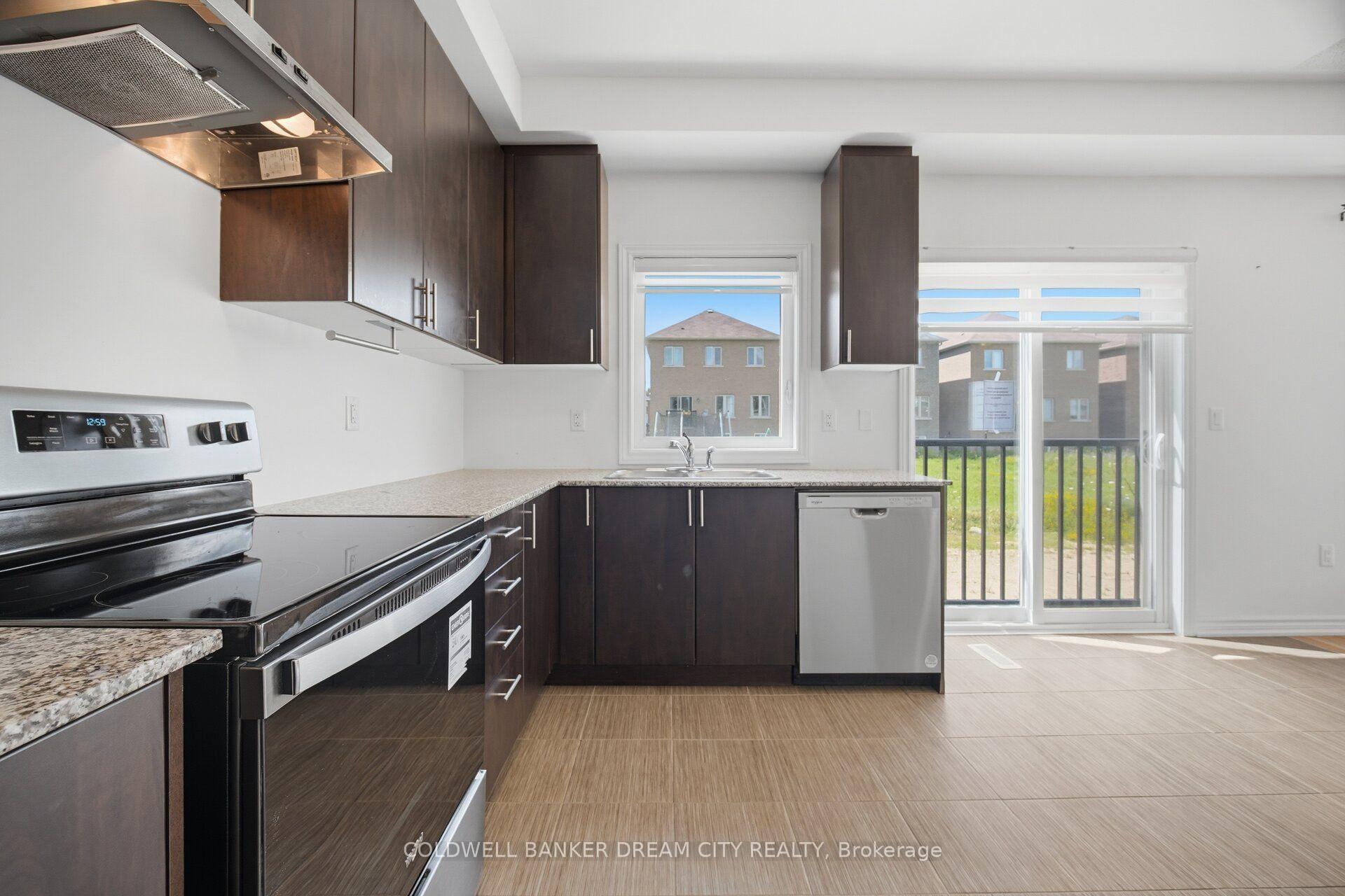Photo 17 of 420 Vandusen Avenue, Southgate — HOMEH