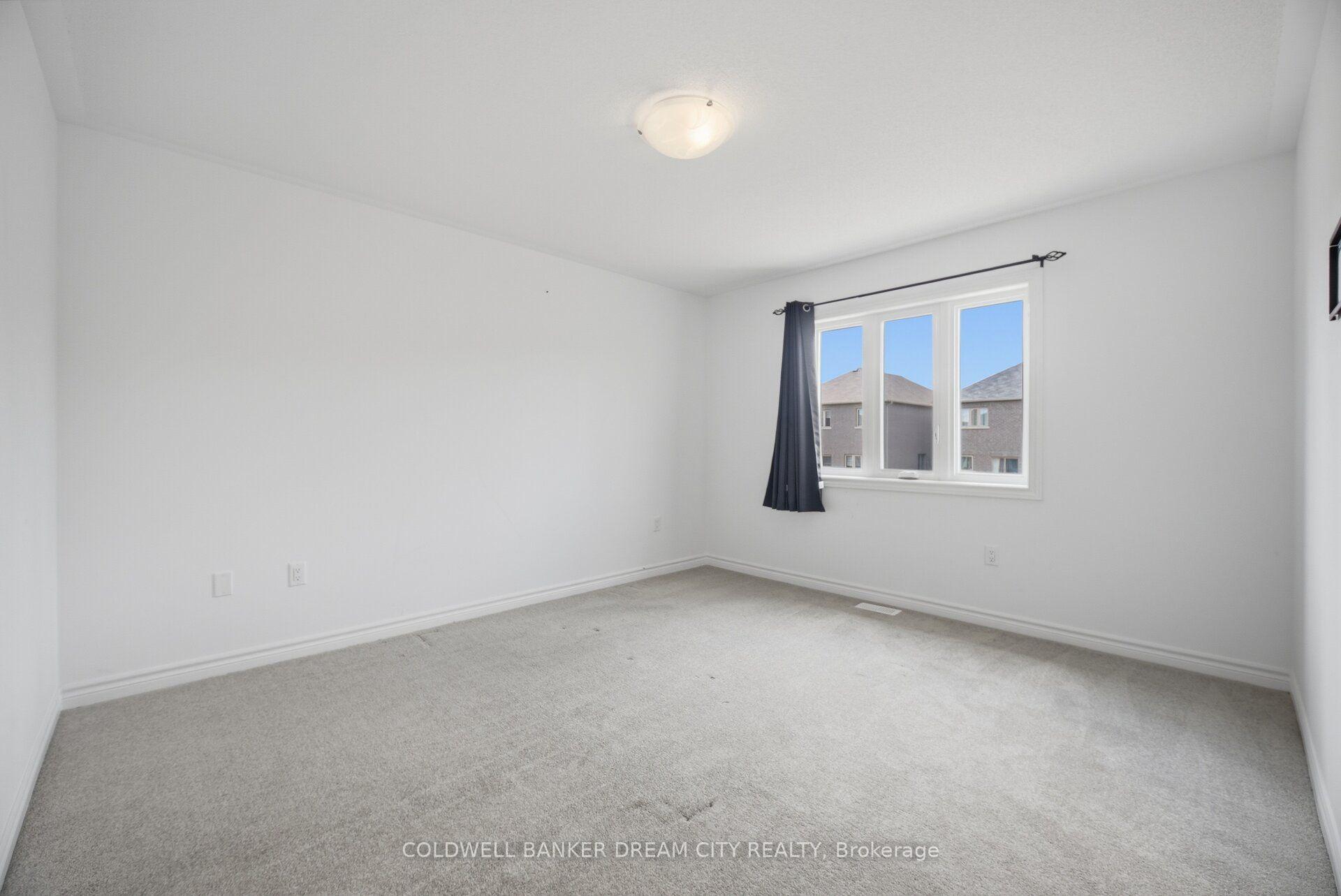 Photo 22 of 420 Vandusen Avenue, Southgate — HOMEH