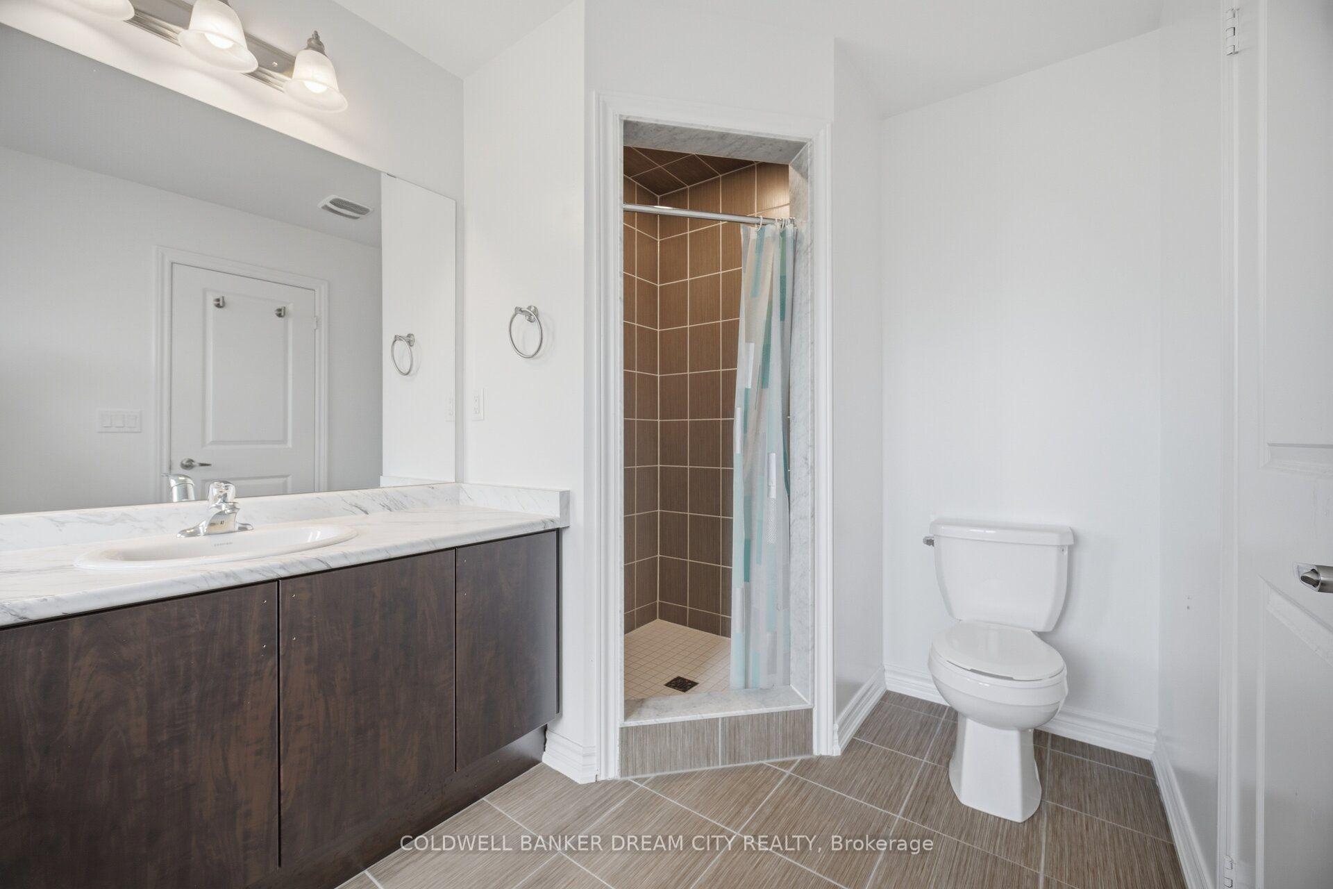 Photo 26 of 420 Vandusen Avenue, Southgate — HOMEH