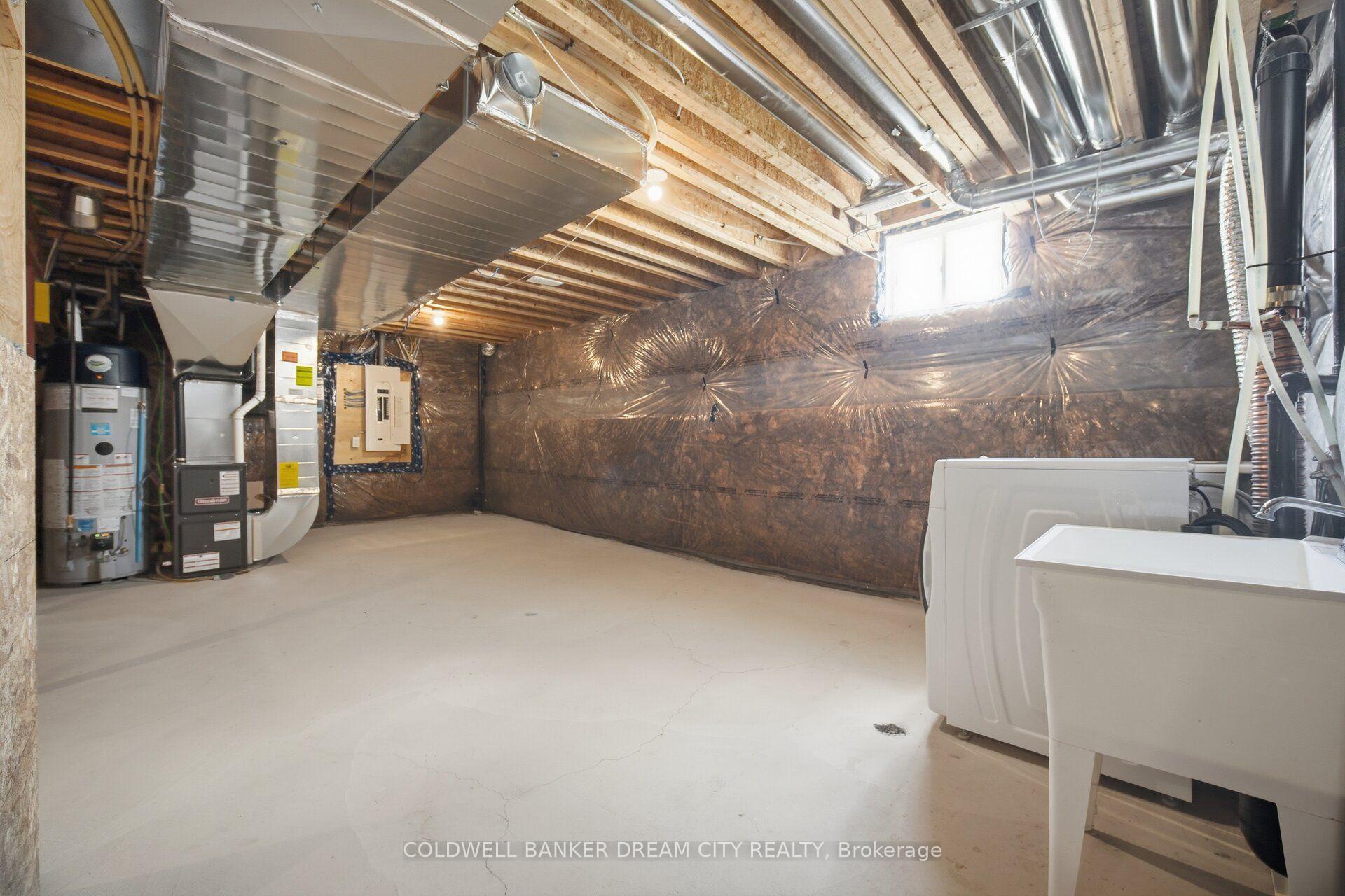 Photo 36 of 420 Vandusen Avenue, Southgate — HOMEH