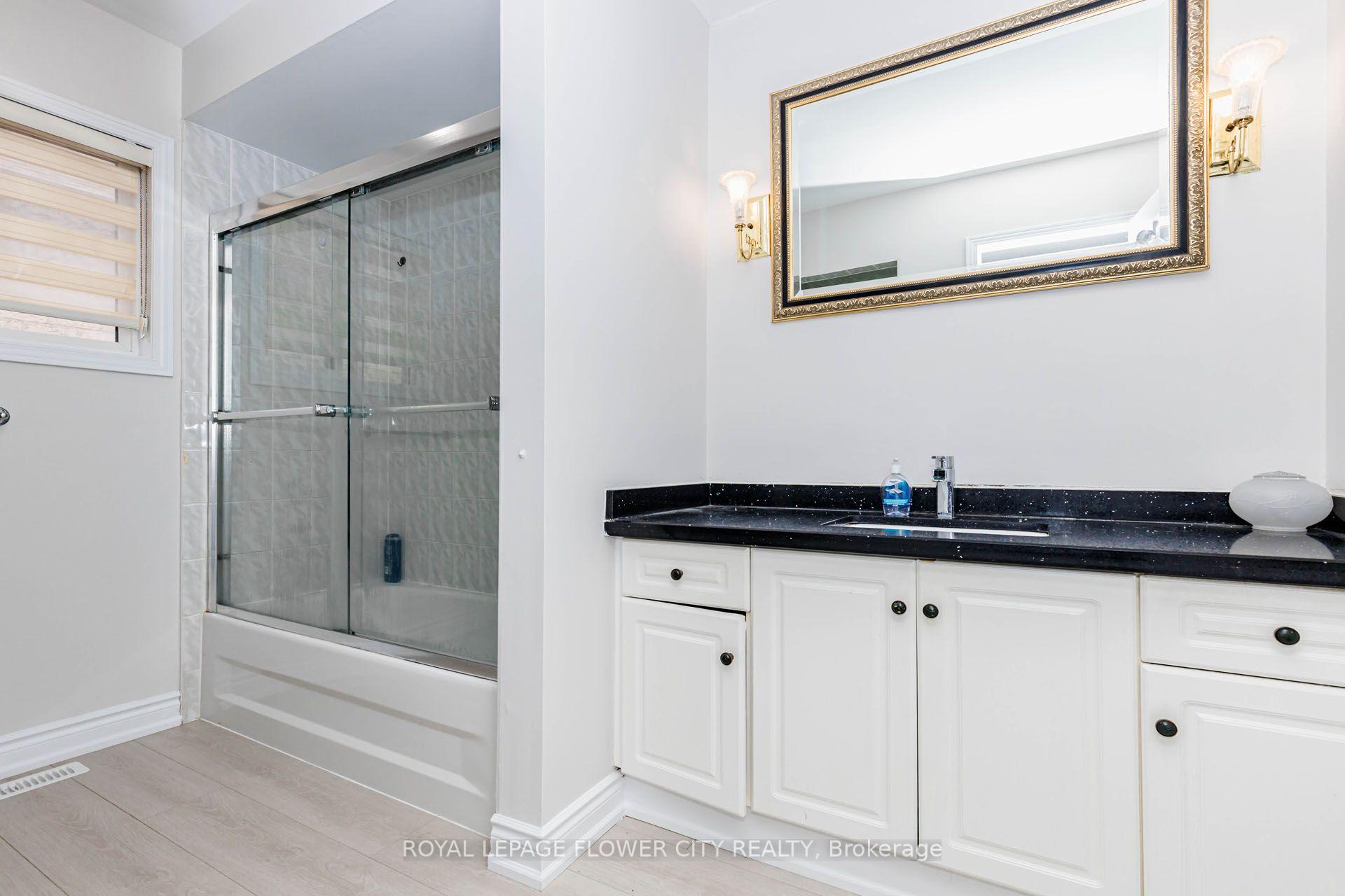 Photo 28 of 14 Canarvan Court, Brampton, Fletcher's Creek South — HOMEH