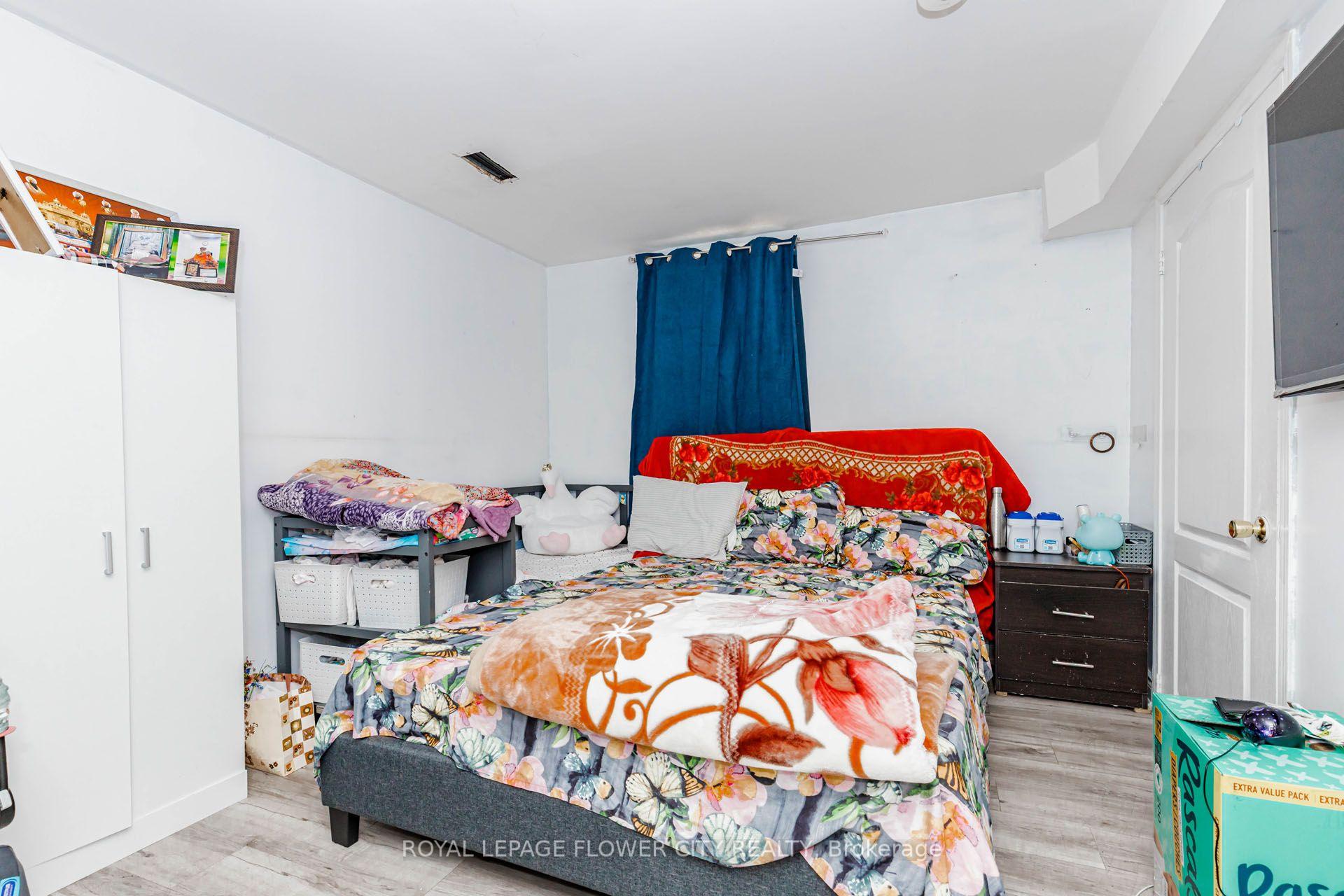 Photo 42 of 14 Canarvan Court, Brampton, Fletcher's Creek South — HOMEH