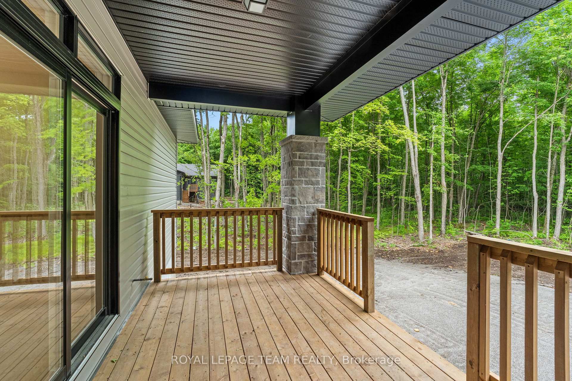 Photo 33 of 135 Upton Drive, Beckwith, Beckwith Twp — HOMEH