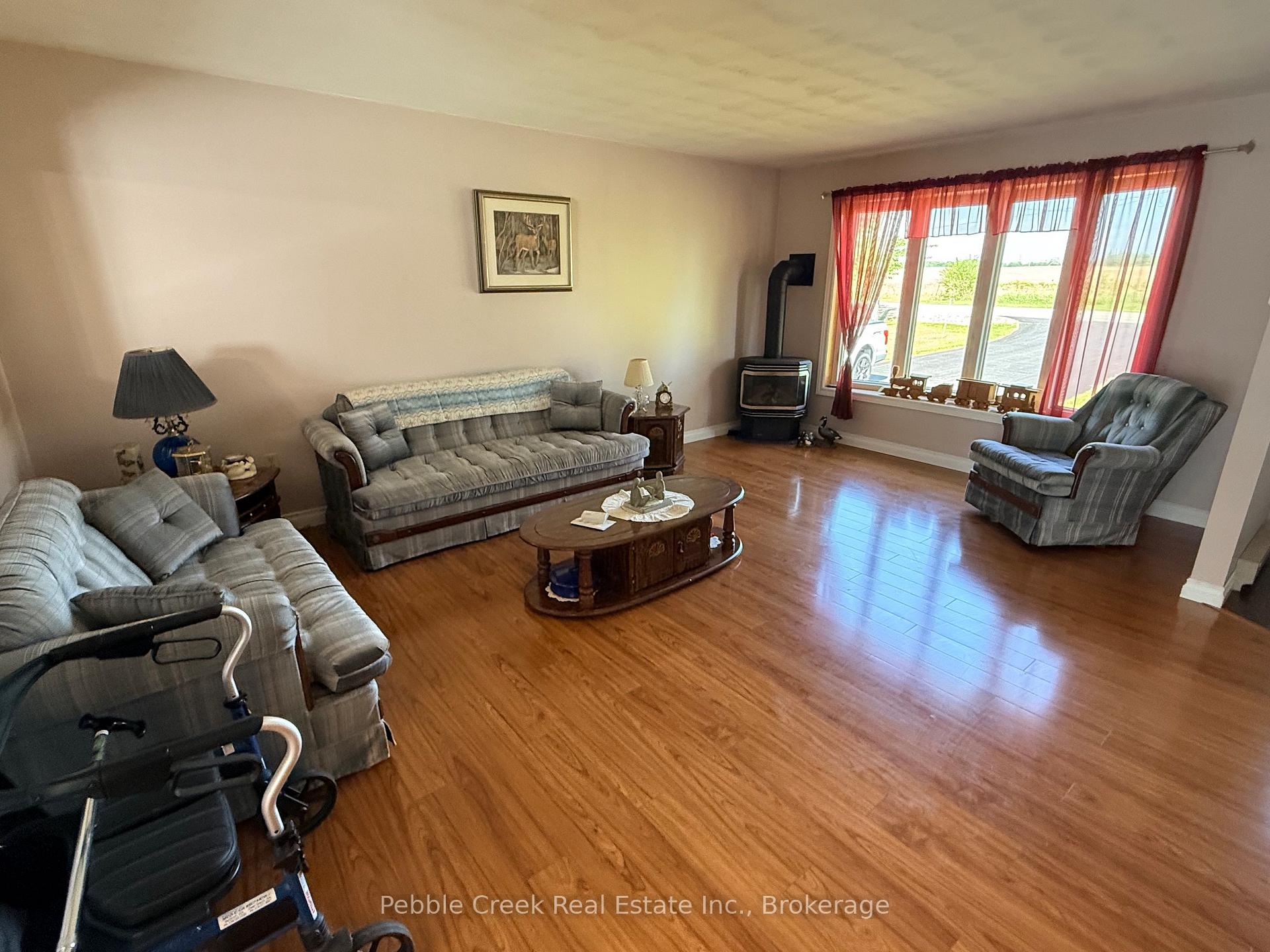 Photo 7 of 79927 Orchard Line, Central Huron, Goderich — HOMEH