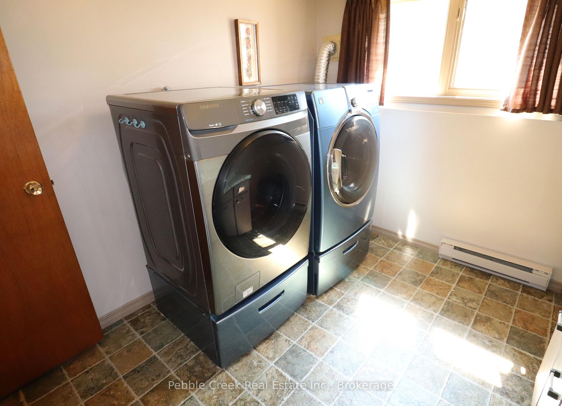 Photo 31 of 79927 Orchard Line, Central Huron, Goderich — HOMEH