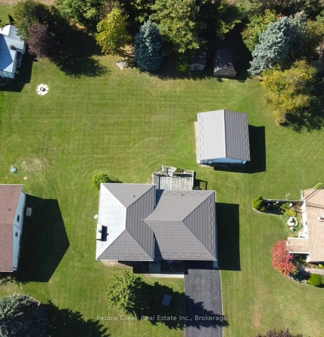 Photo 3 of 79927 Orchard Line, Central Huron, Goderich — HOMEH