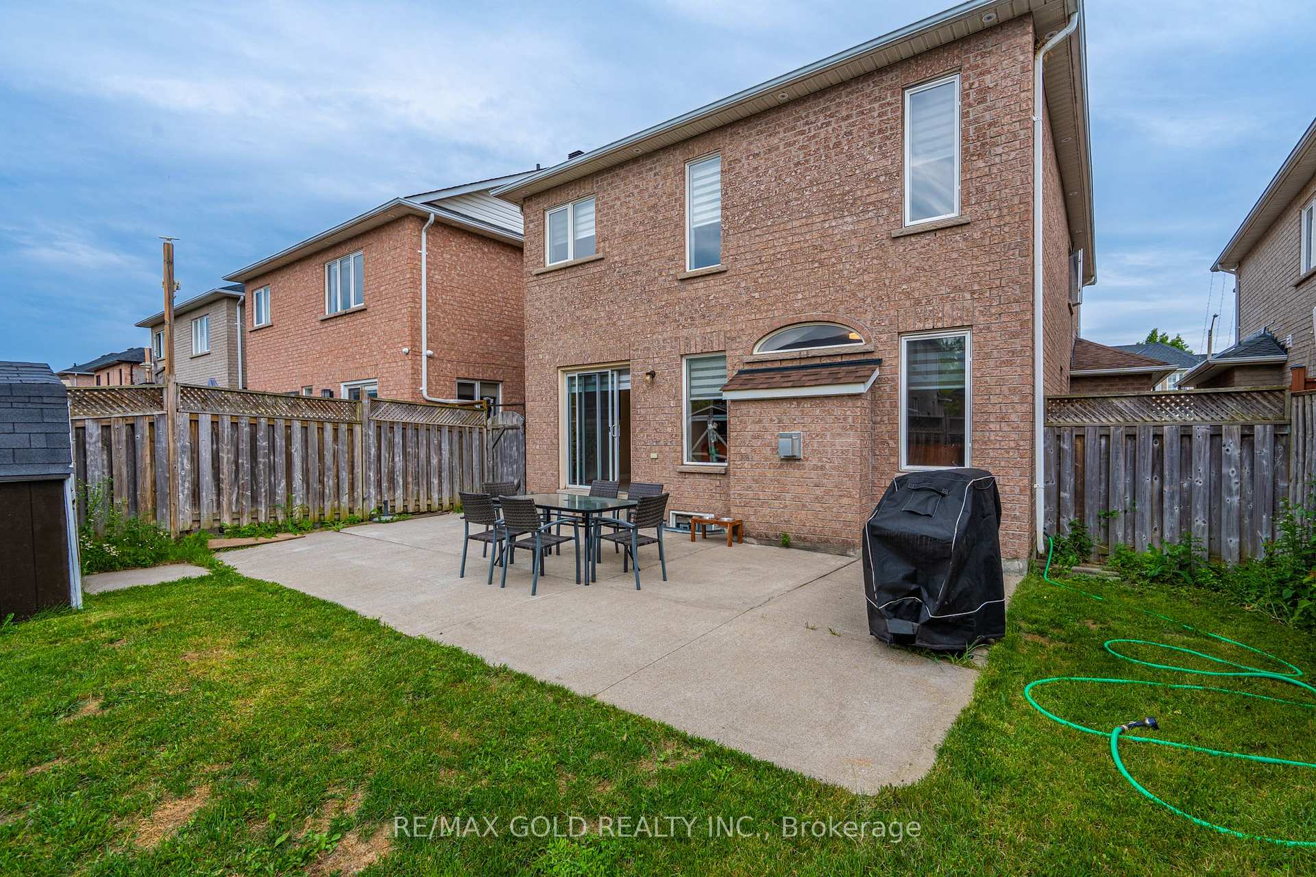 Photo 34 of 409 Fernforest Drive, Brampton, Sandringham-Wellington — HOMEH