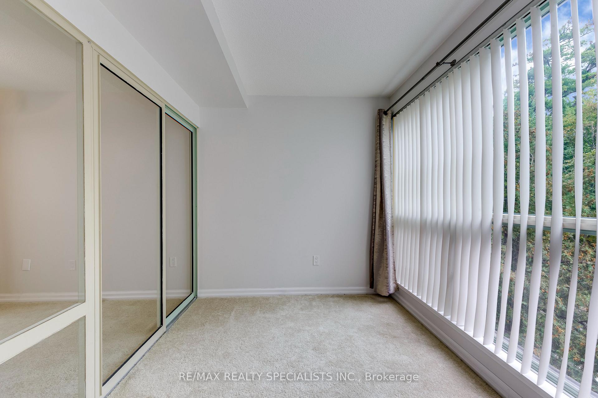 Photo 33 of Unit 212, 2155 Burnhamthorpe Road W, Mississauga, Erin Mills — HOMEH