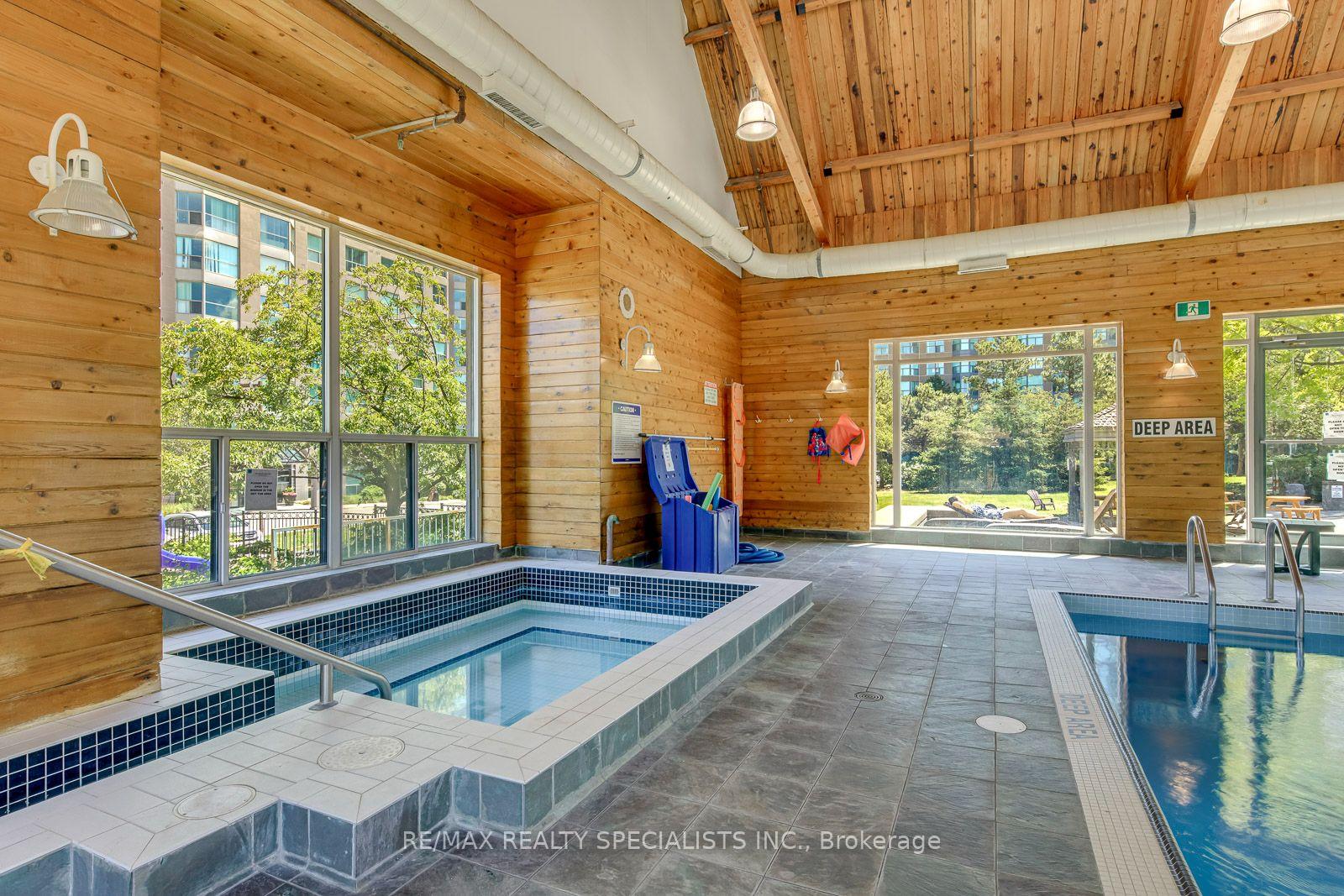 Photo 43 of Unit 212, 2155 Burnhamthorpe Road W, Mississauga, Erin Mills — HOMEH