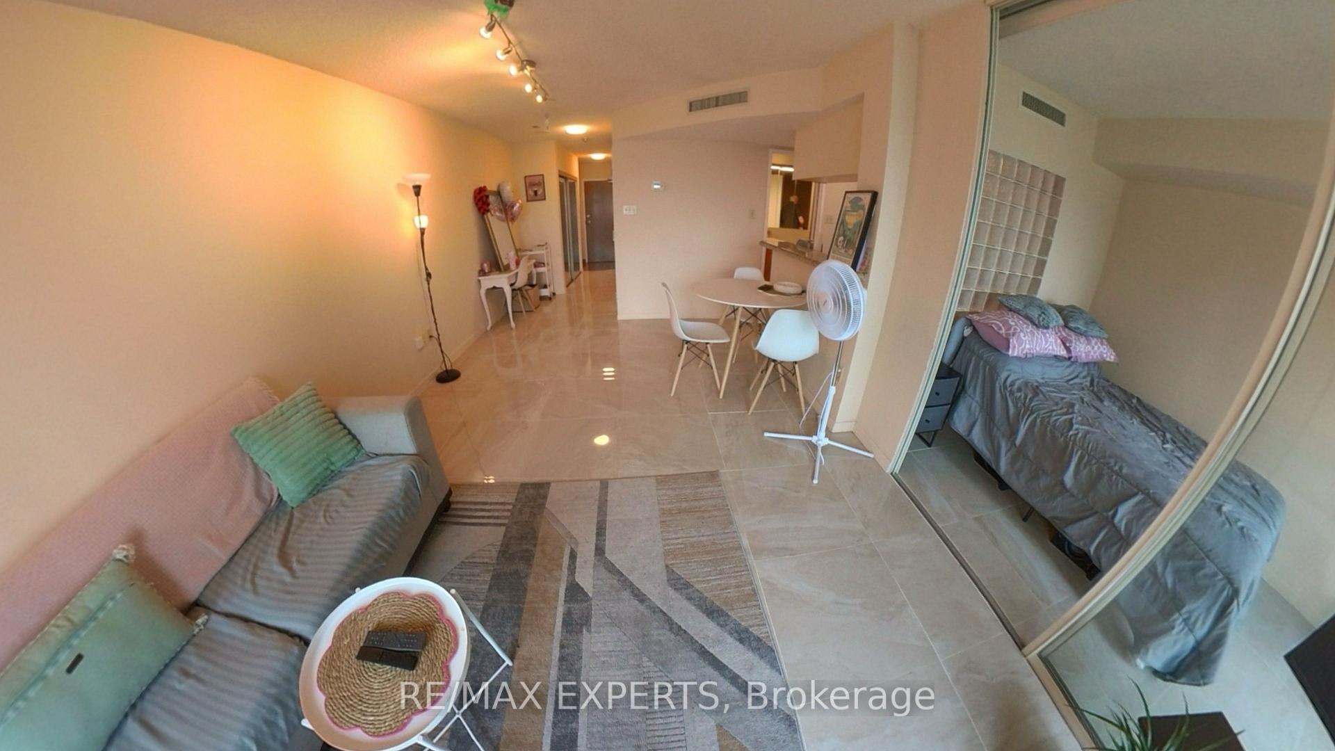 Photo 3 of Unit 2116, 1001 Bay Street, Toronto, Bay Street Corridor — HOMEH