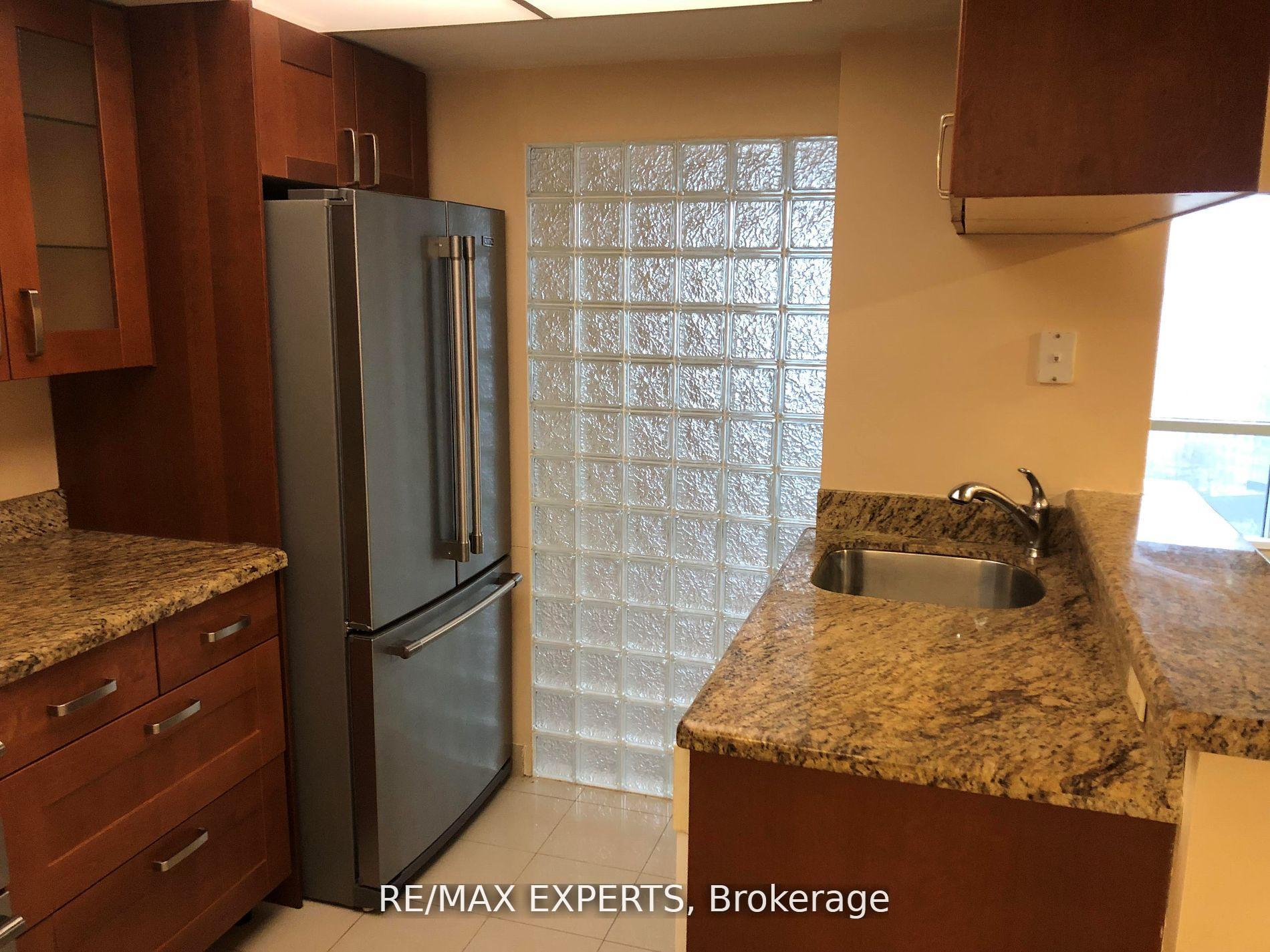 Photo 8 of Unit 2116, 1001 Bay Street, Toronto, Bay Street Corridor — HOMEH