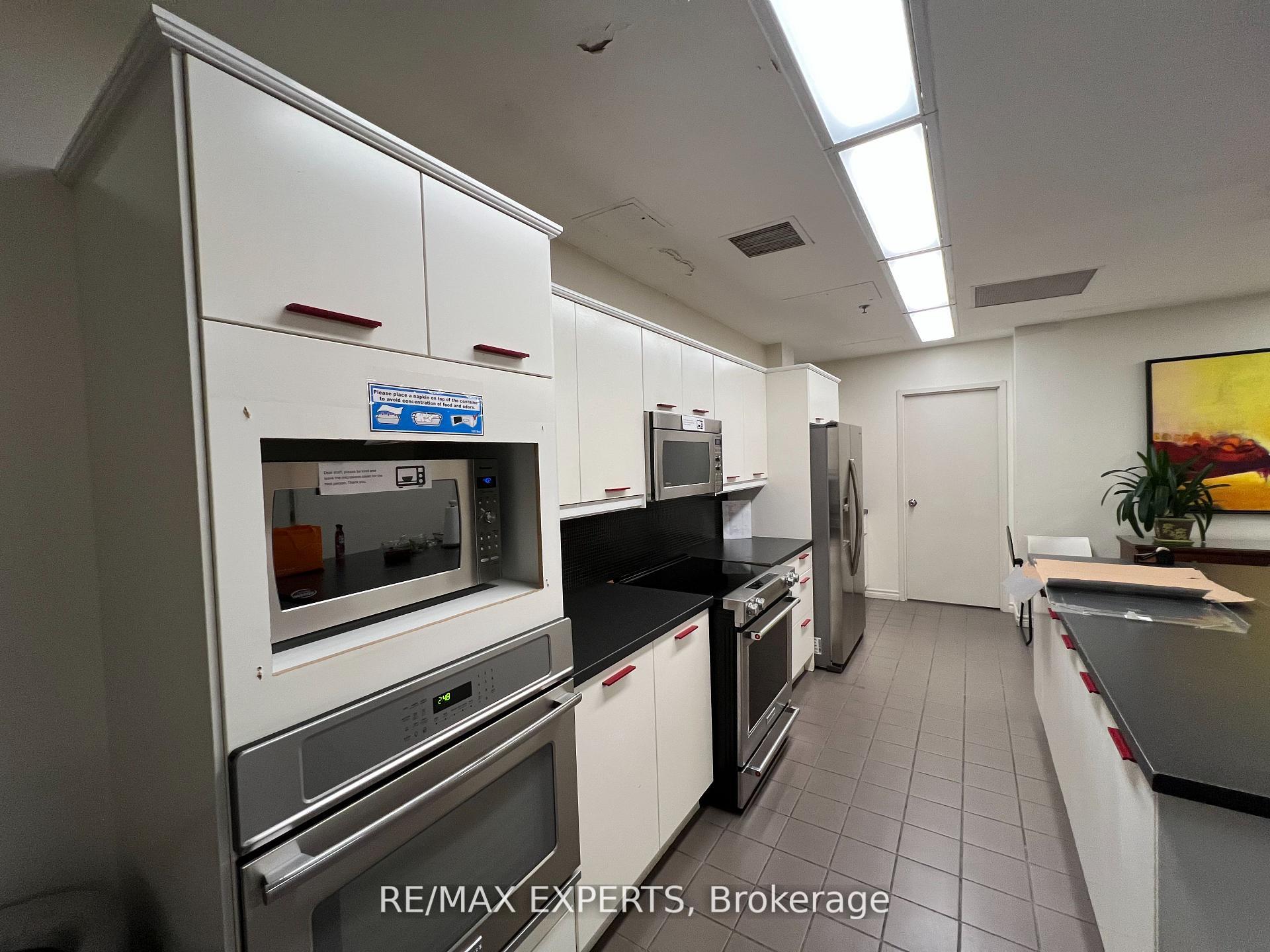 Photo 13 of Unit 2116, 1001 Bay Street, Toronto, Bay Street Corridor — HOMEH
