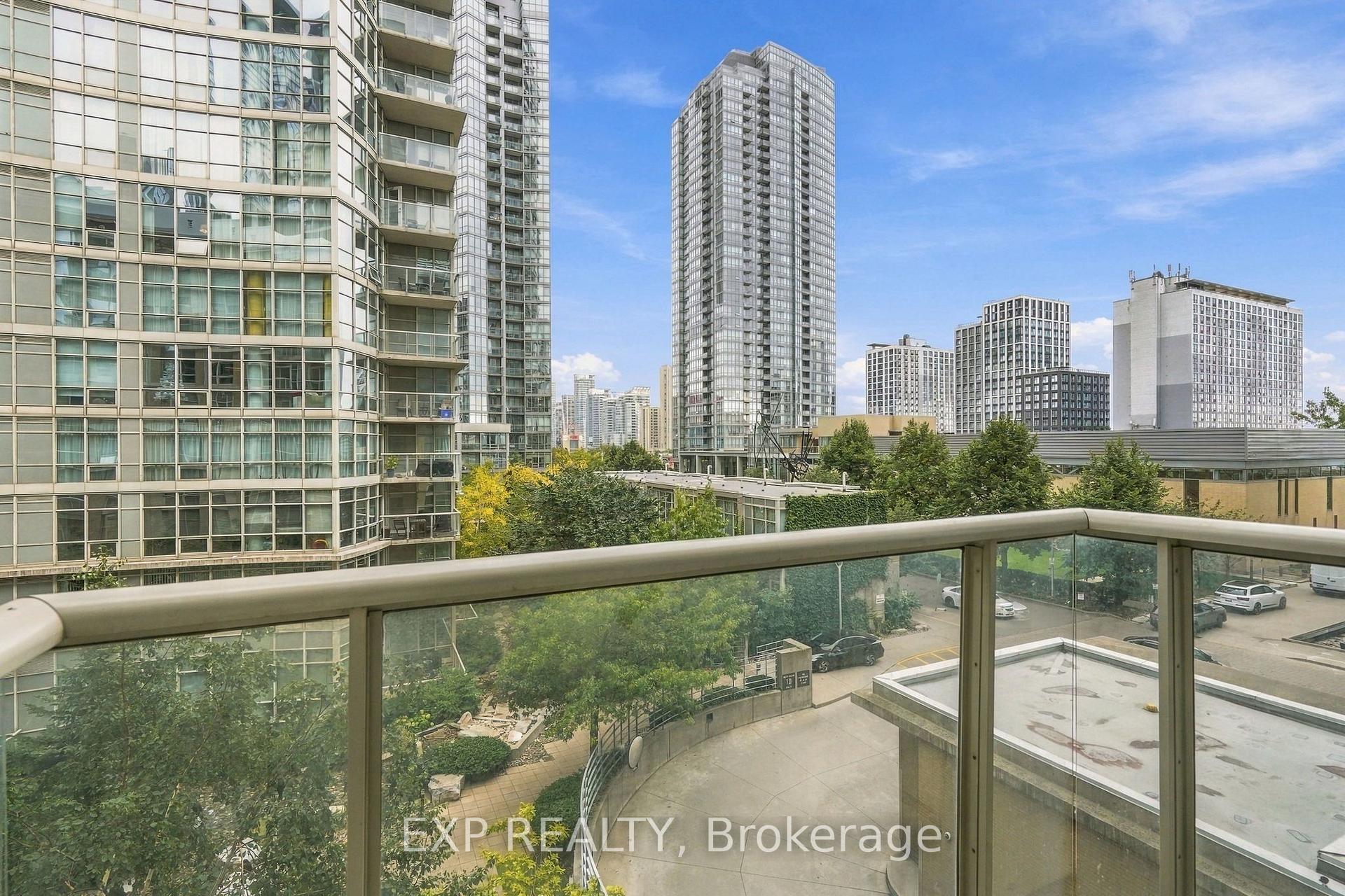 Photo 21 of Unit 301, 9 Spadina Avenue, Toronto, Waterfront Communities — HOMEH