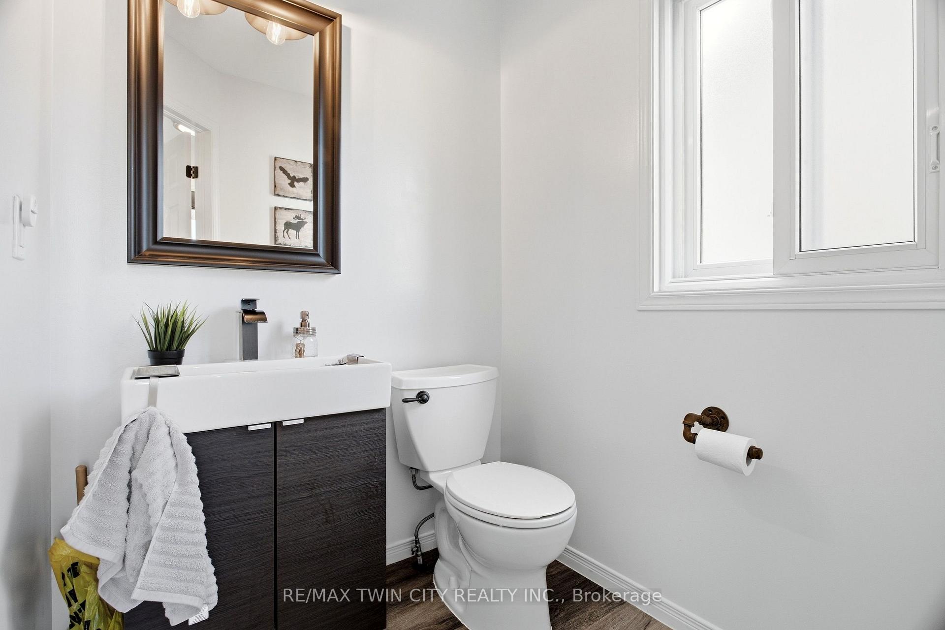 Photo 19 of 15 Cannes Street, Kitchener, Huron Park — HOMEH