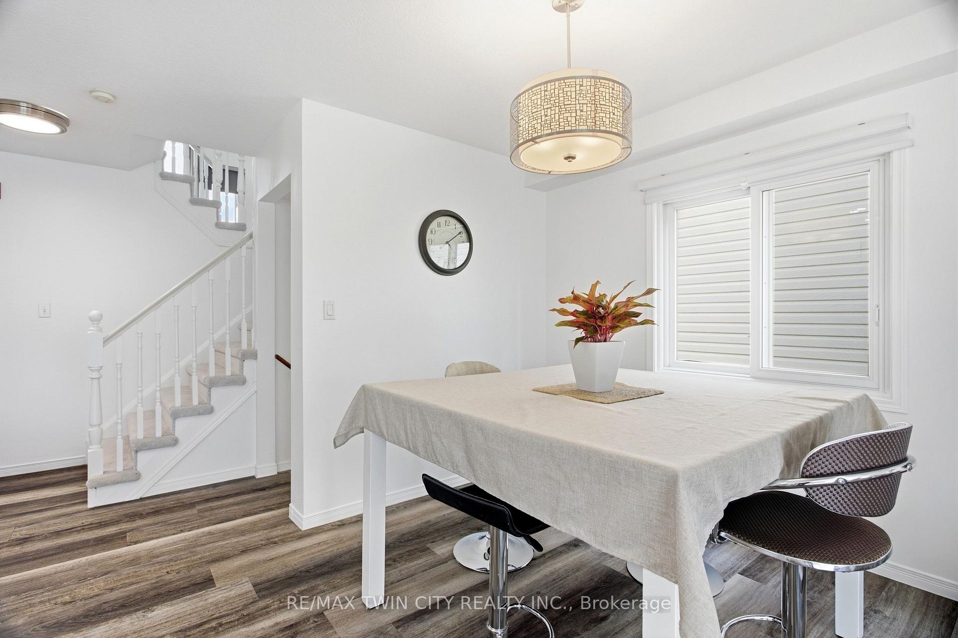 Photo 20 of 15 Cannes Street, Kitchener, Huron Park — HOMEH