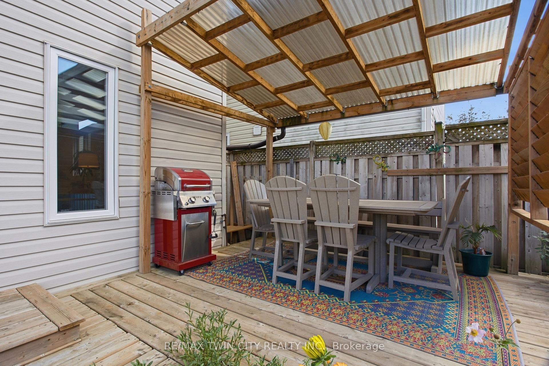 Photo 45 of 15 Cannes Street, Kitchener, Huron Park — HOMEH
