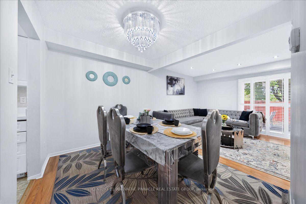 Photo 12 of 82 Pennyhill Drive, Scarborough, Malvern — HOMEH