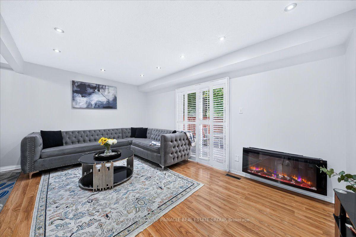 Photo 13 of 82 Pennyhill Drive, Scarborough, Malvern — HOMEH