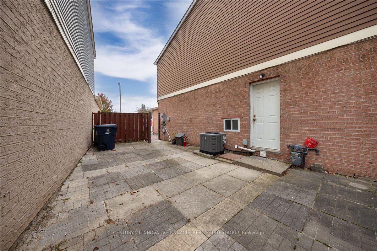 Photo 41 of 82 Pennyhill Drive, Scarborough, Malvern — HOMEH