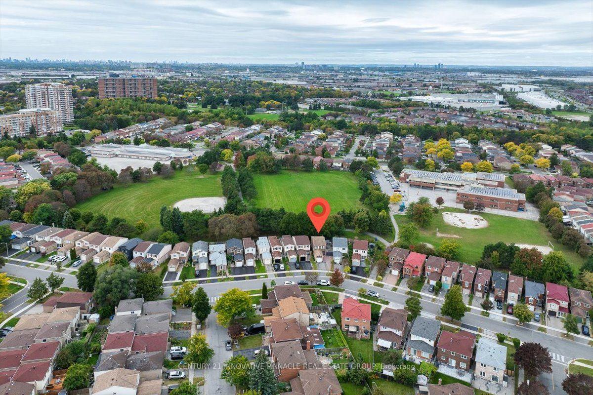 Photo 47 of 82 Pennyhill Drive, Scarborough, Malvern — HOMEH