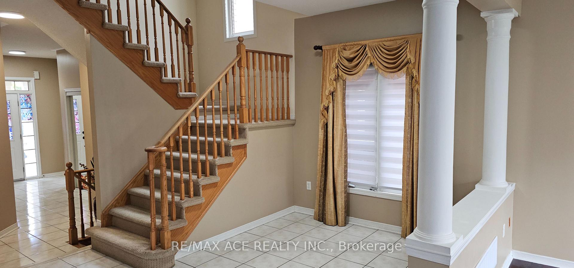 Photo 7 of 46 Ralph Chalmers Avenue, Markham, Wismer — HOMEH