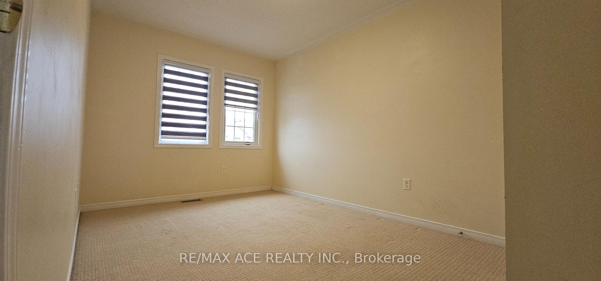 Photo 22 of 46 Ralph Chalmers Avenue, Markham, Wismer — HOMEH