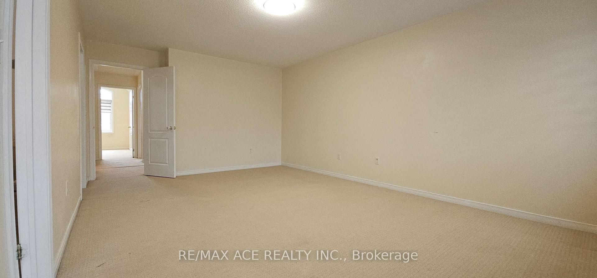 Photo 26 of 46 Ralph Chalmers Avenue, Markham, Wismer — HOMEH