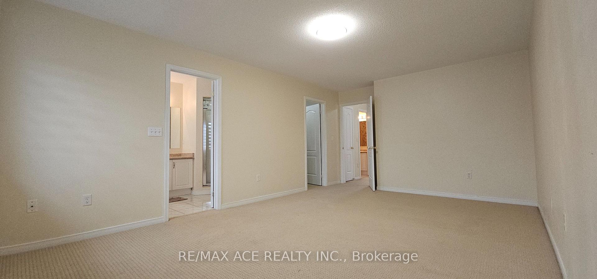 Photo 27 of 46 Ralph Chalmers Avenue, Markham, Wismer — HOMEH