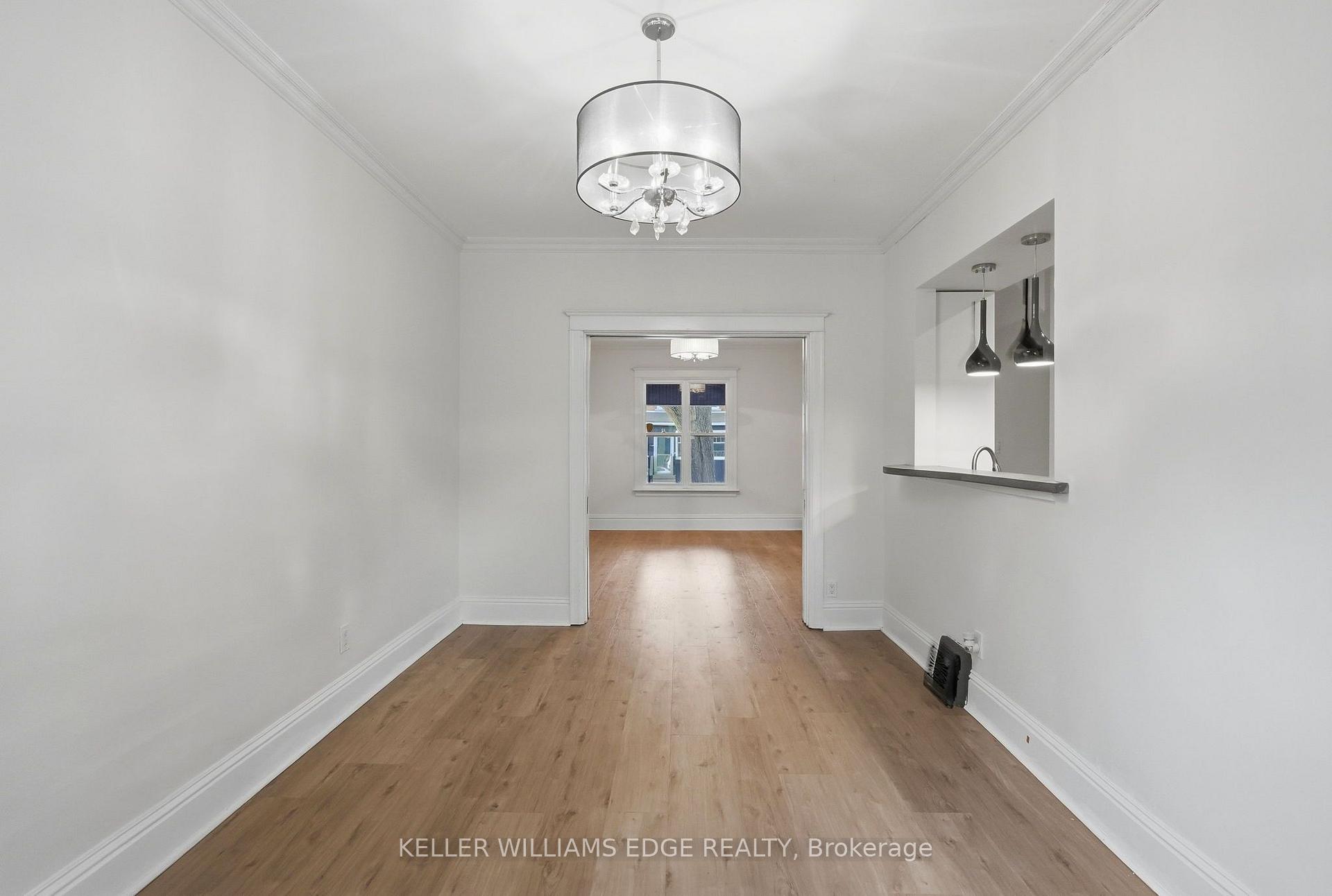 Photo 11 of 60 Stirton Street, Hamilton, Gibson — HOMEH