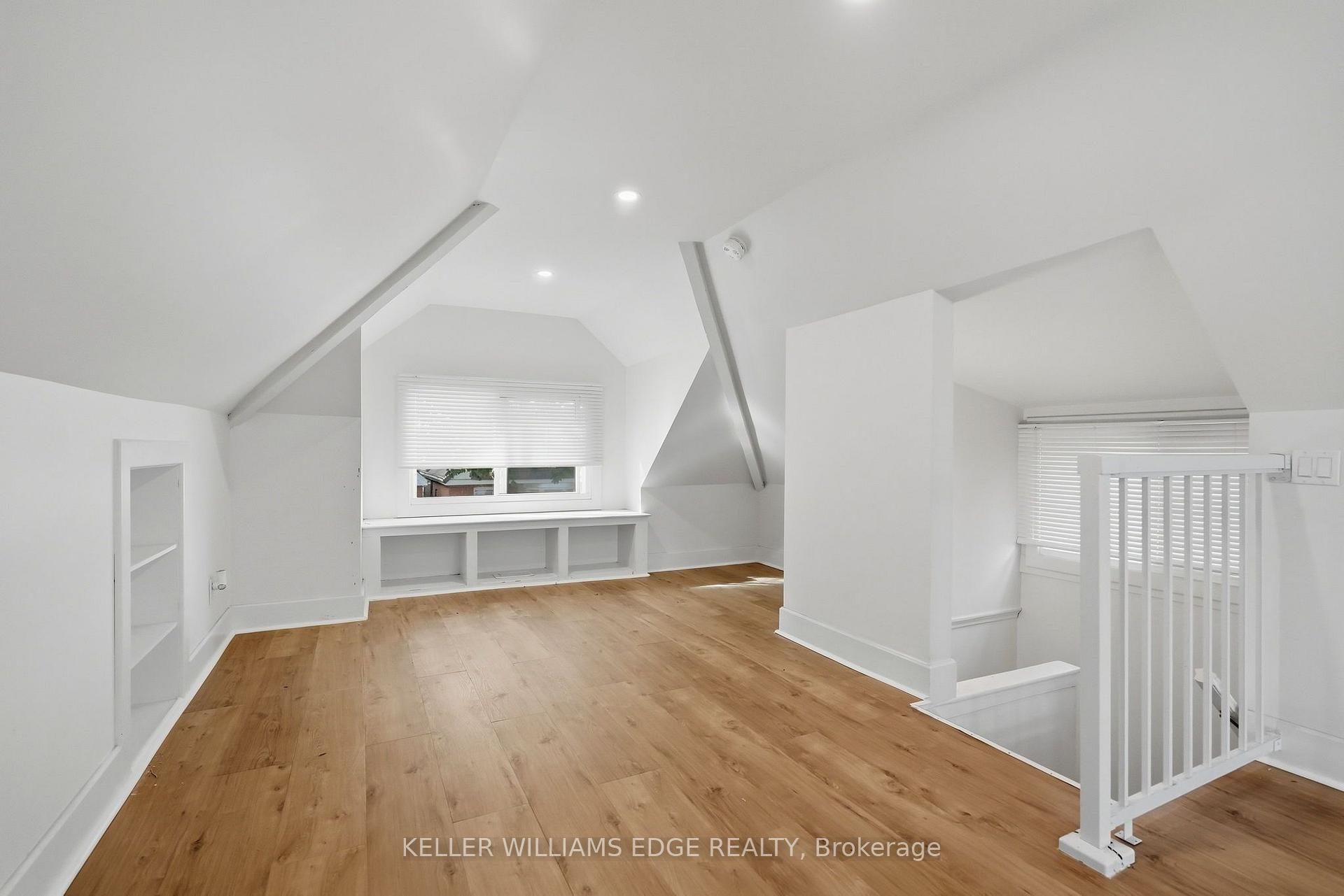 Photo 30 of 60 Stirton Street, Hamilton, Gibson — HOMEH