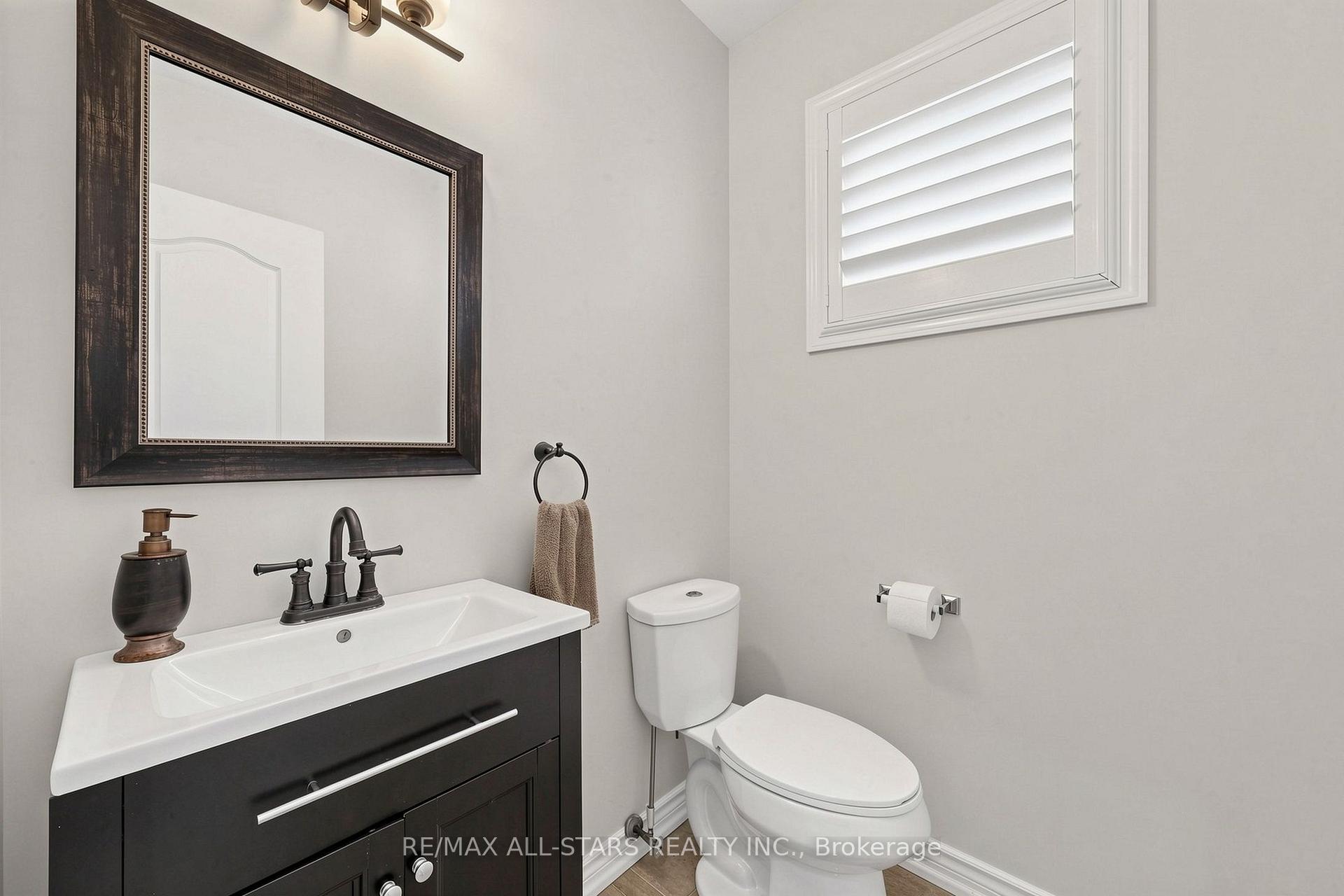 Photo 22 of 13 Boulderbrook Drive, Scarborough, Rouge — HOMEH