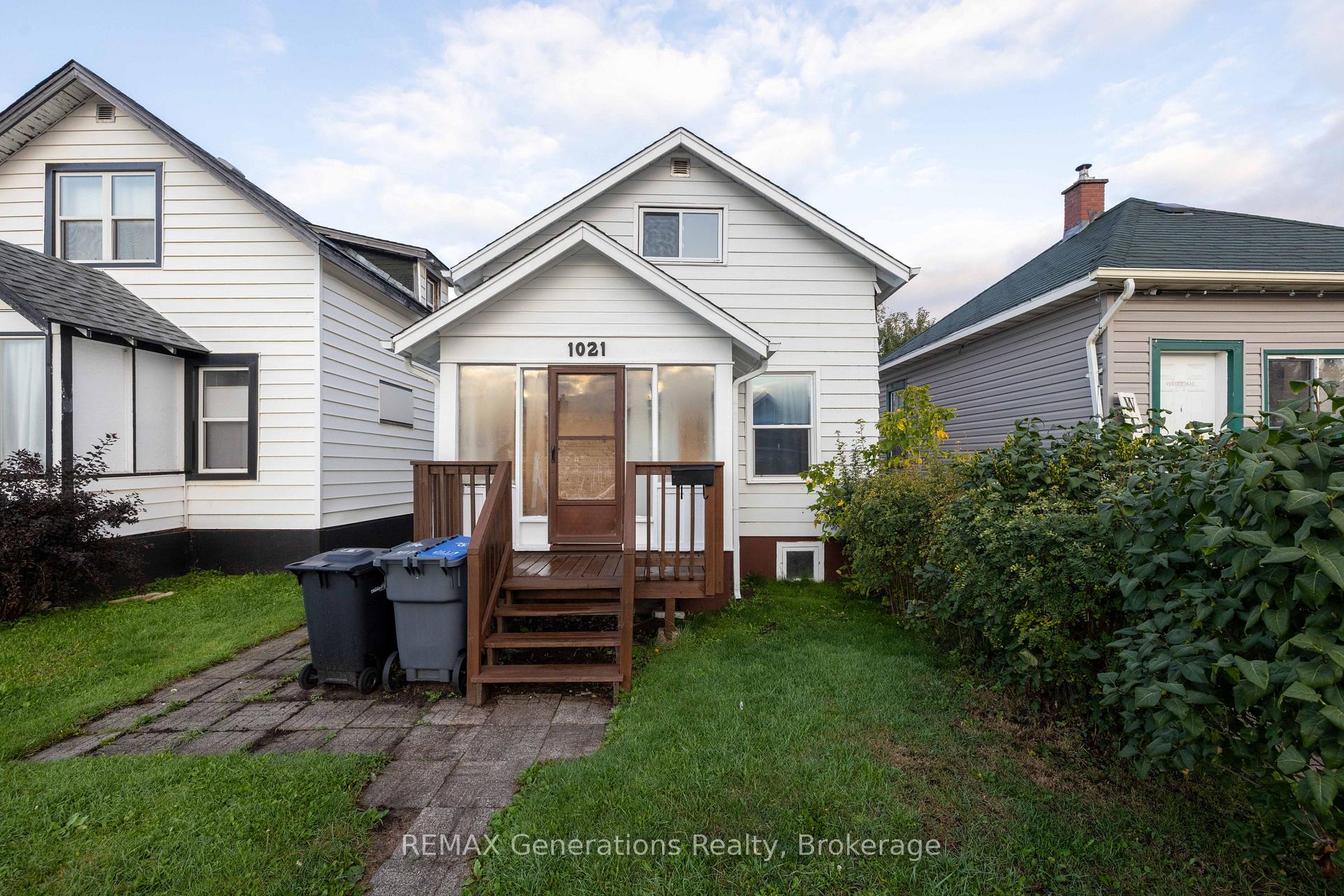 Photo of 1021 Alexandra Street
