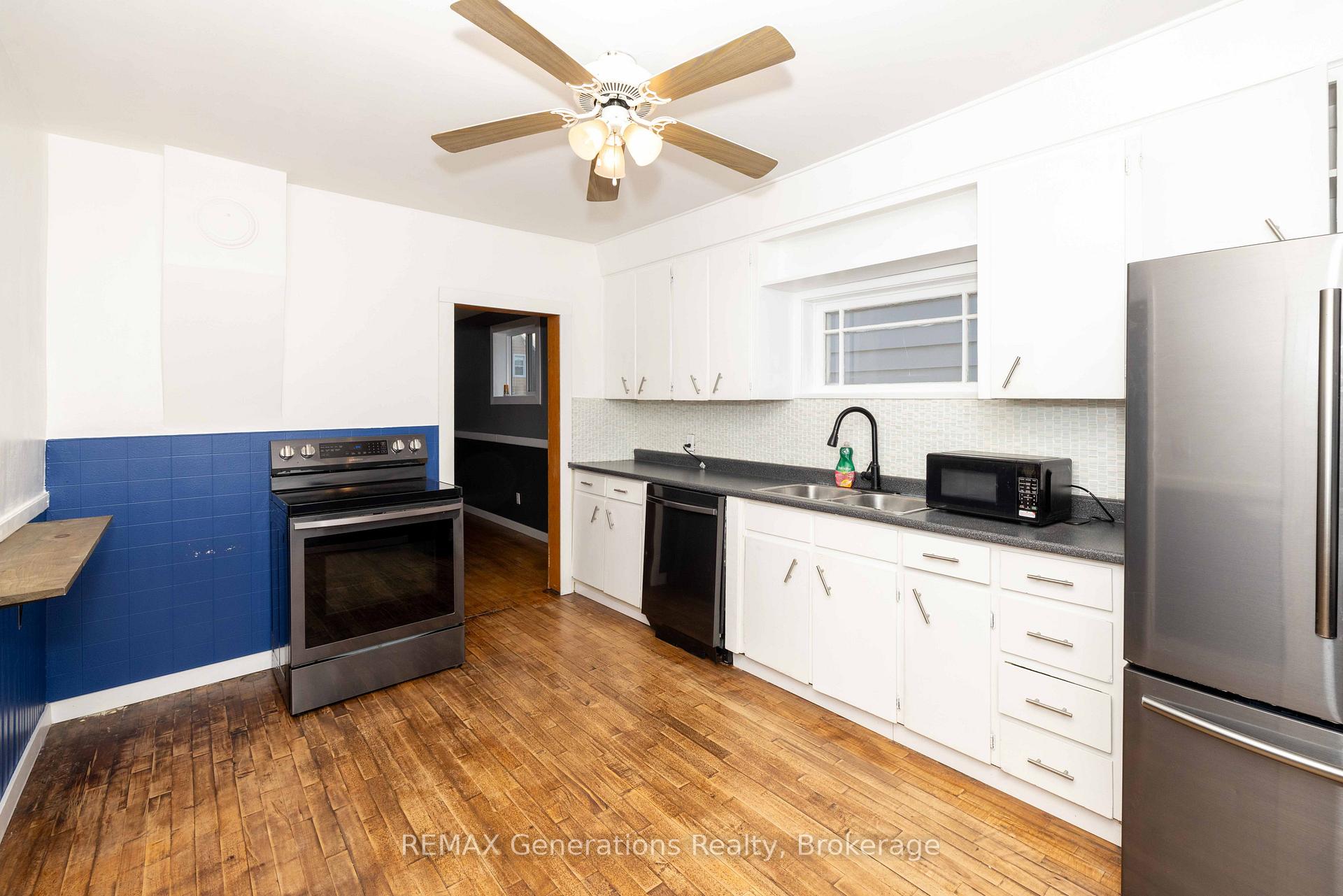 Photo 6 of 1021 Alexandra Street, Thunder Bay, East End — HOMEH