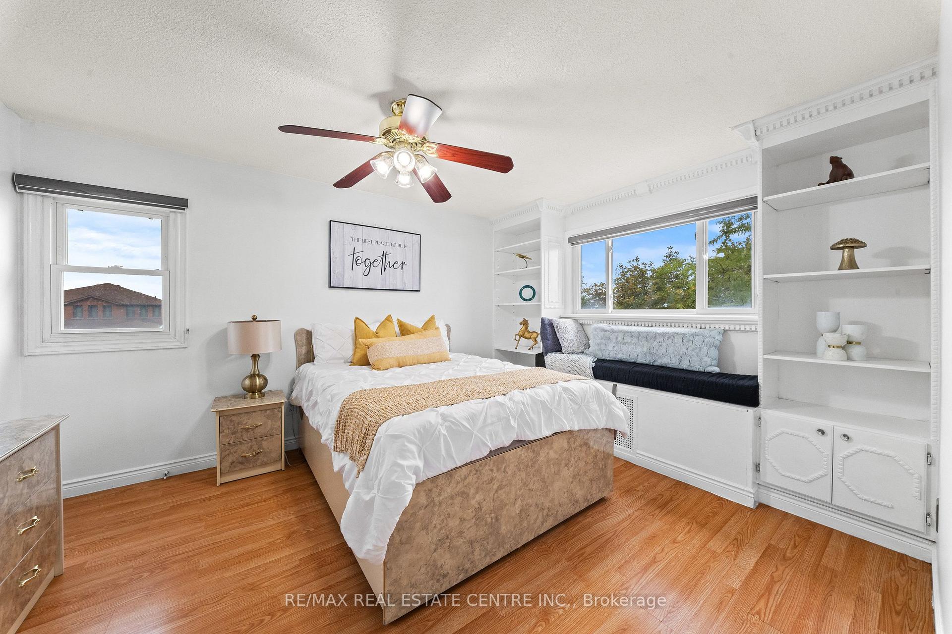 Photo 26 of 2 Hollyburn Court, Vaughan, West Woodbridge — HOMEH