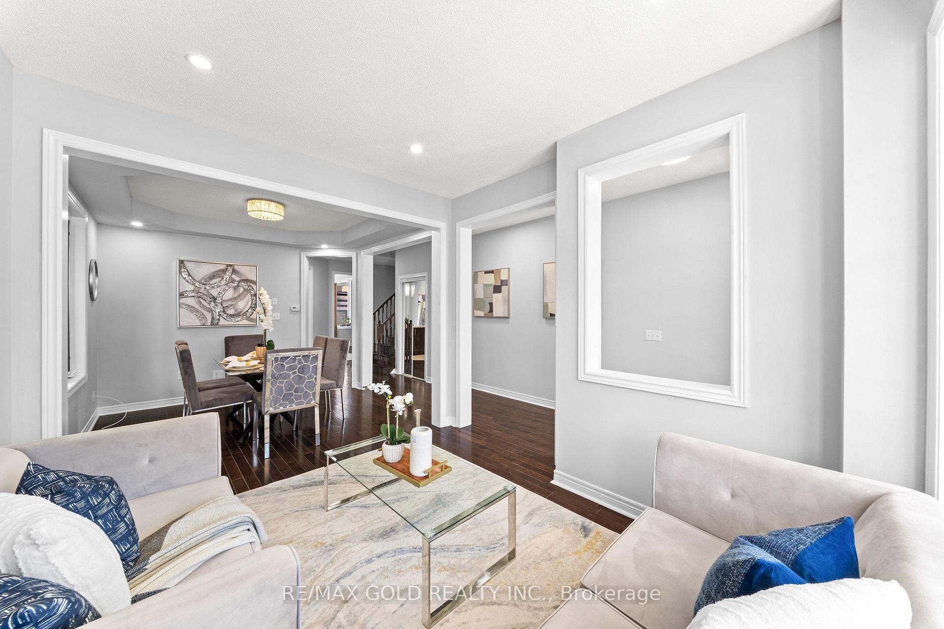 Photo 7 of 54 Blazing Star Drive, Brampton, Sandringham-Wellington — HOMEH