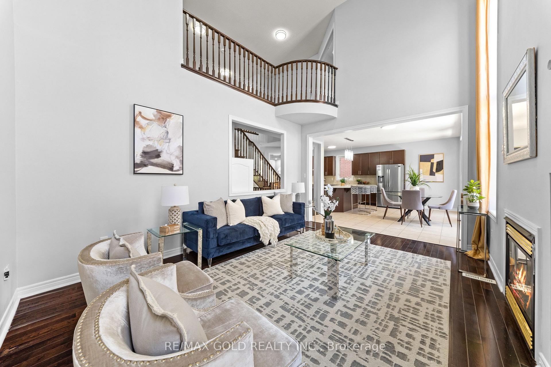 Photo 13 of 54 Blazing Star Drive, Brampton, Sandringham-Wellington — HOMEH