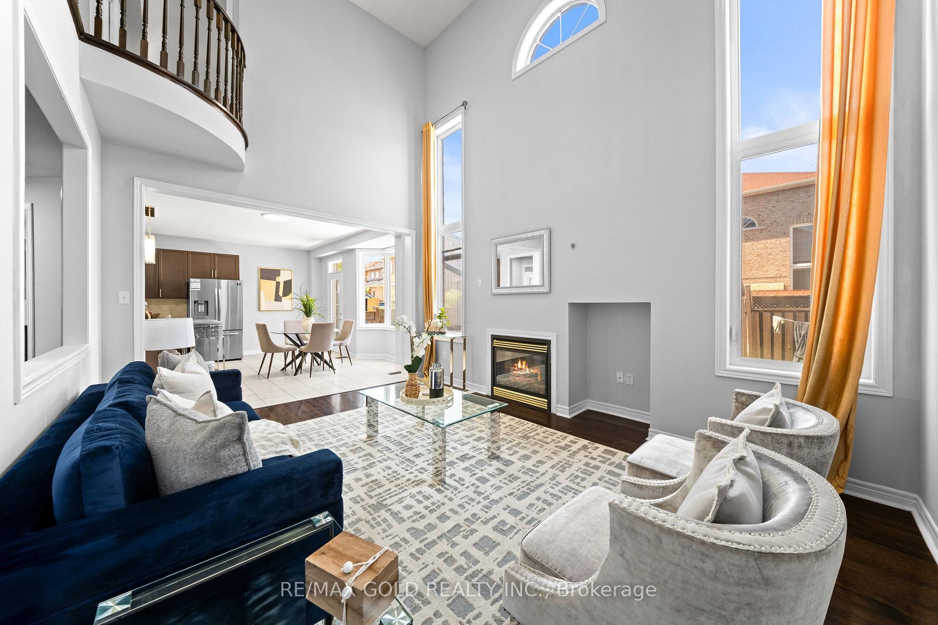 Photo 14 of 54 Blazing Star Drive, Brampton, Sandringham-Wellington — HOMEH