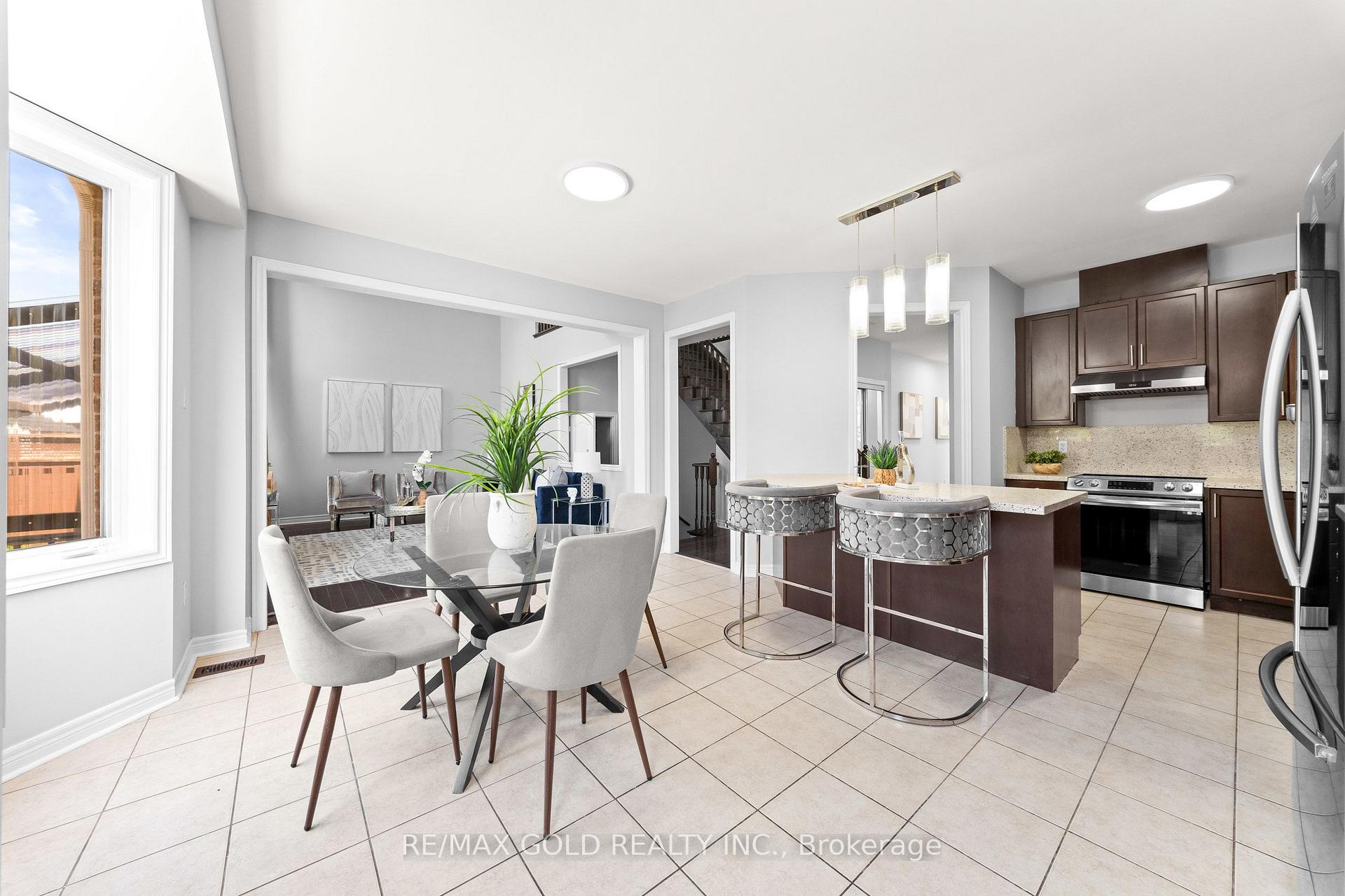 Photo 16 of 54 Blazing Star Drive, Brampton, Sandringham-Wellington — HOMEH