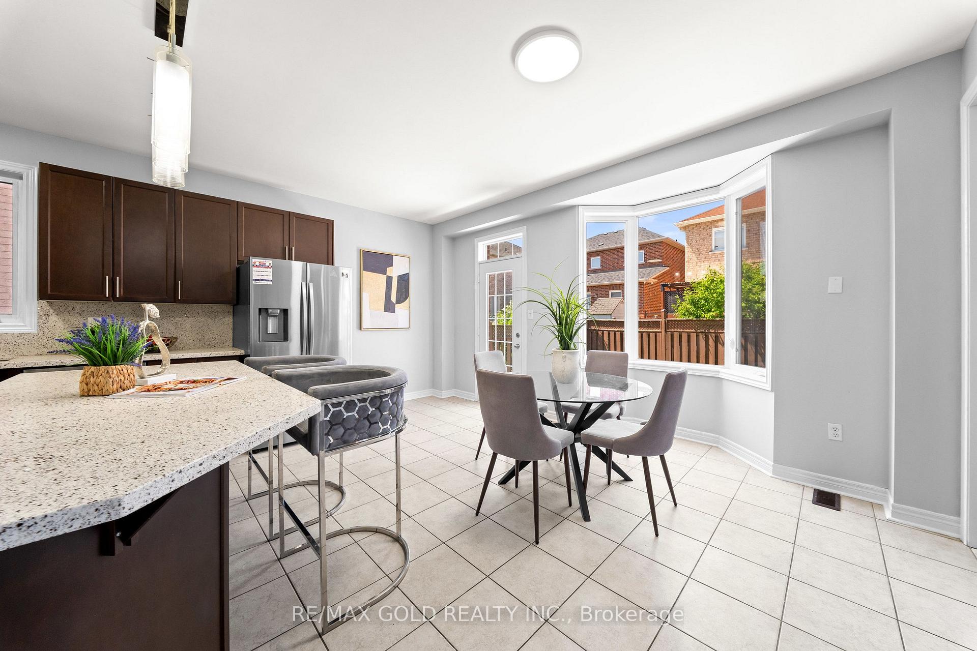 Photo 19 of 54 Blazing Star Drive, Brampton, Sandringham-Wellington — HOMEH
