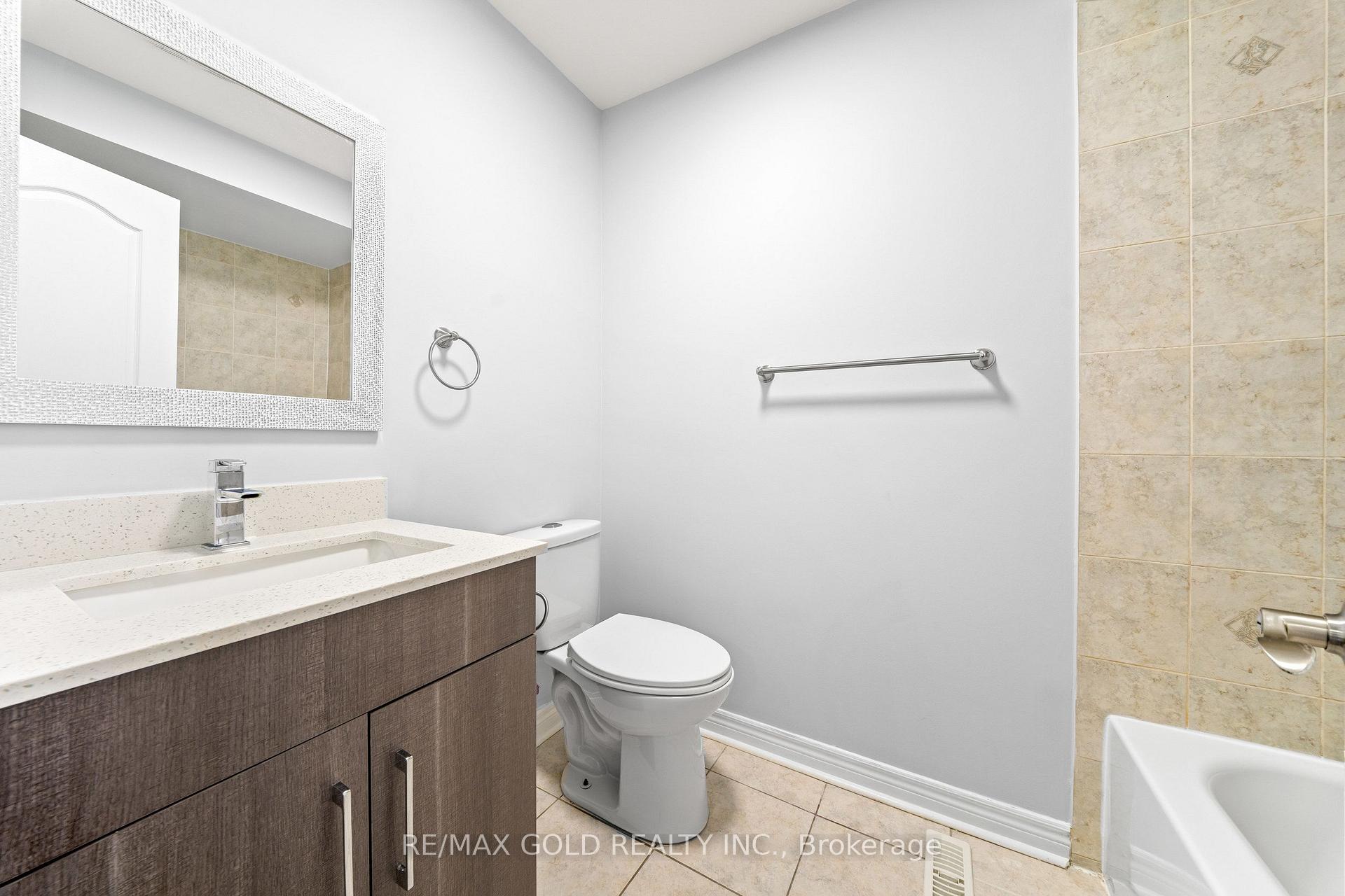 Photo 39 of 54 Blazing Star Drive, Brampton, Sandringham-Wellington — HOMEH