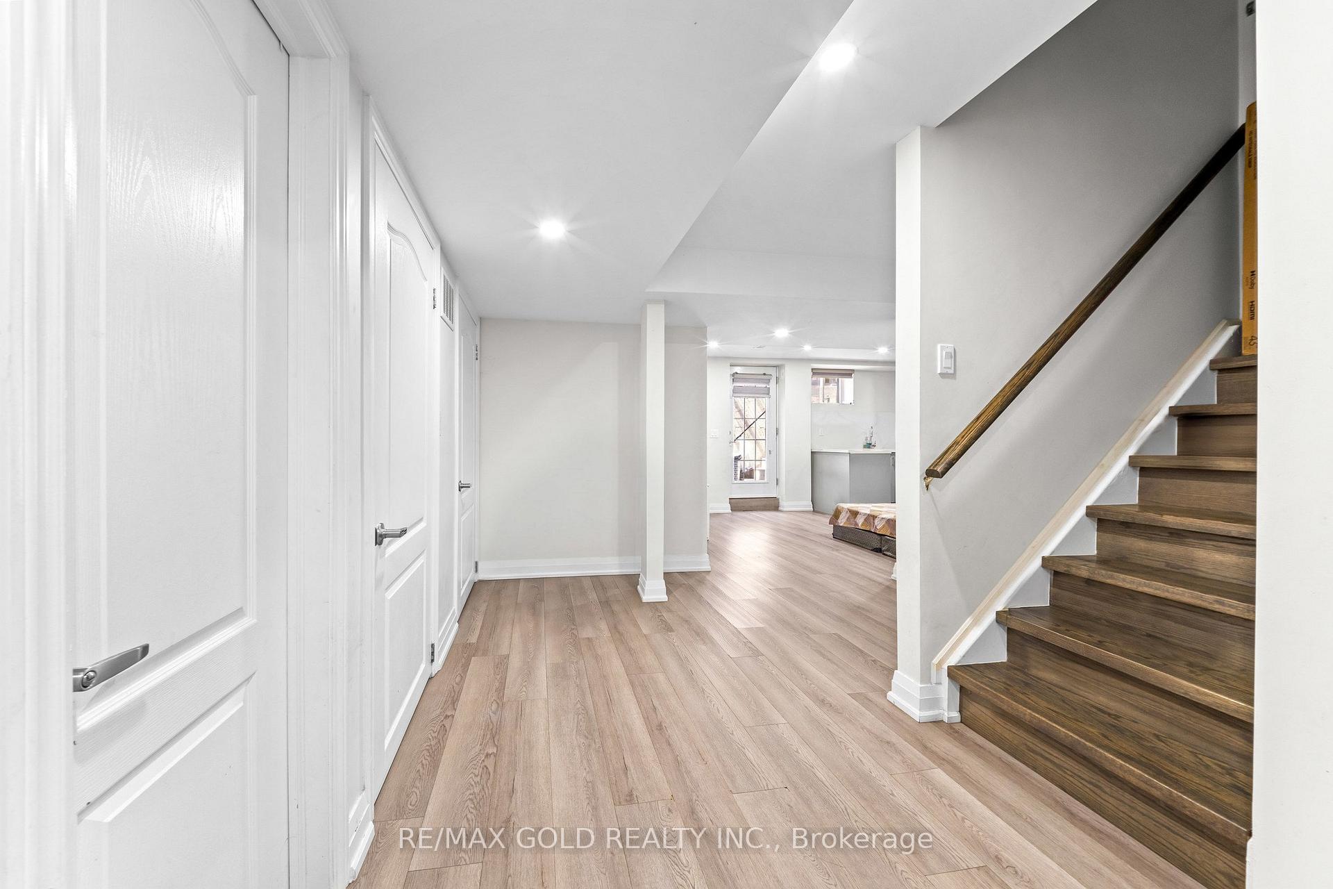 Photo 43 of 54 Blazing Star Drive, Brampton, Sandringham-Wellington — HOMEH