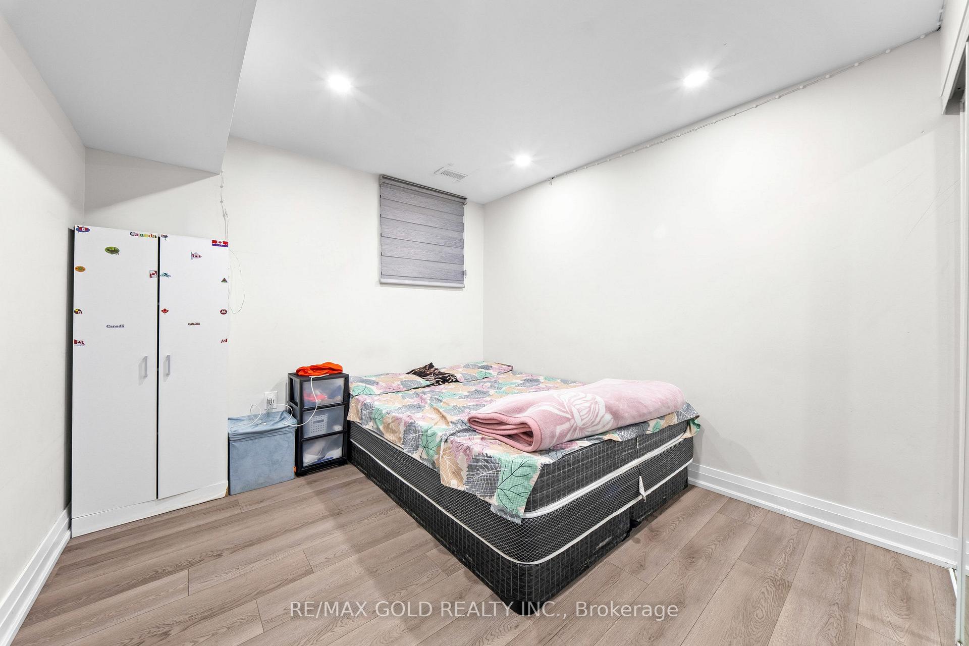 Photo 47 of 54 Blazing Star Drive, Brampton, Sandringham-Wellington — HOMEH