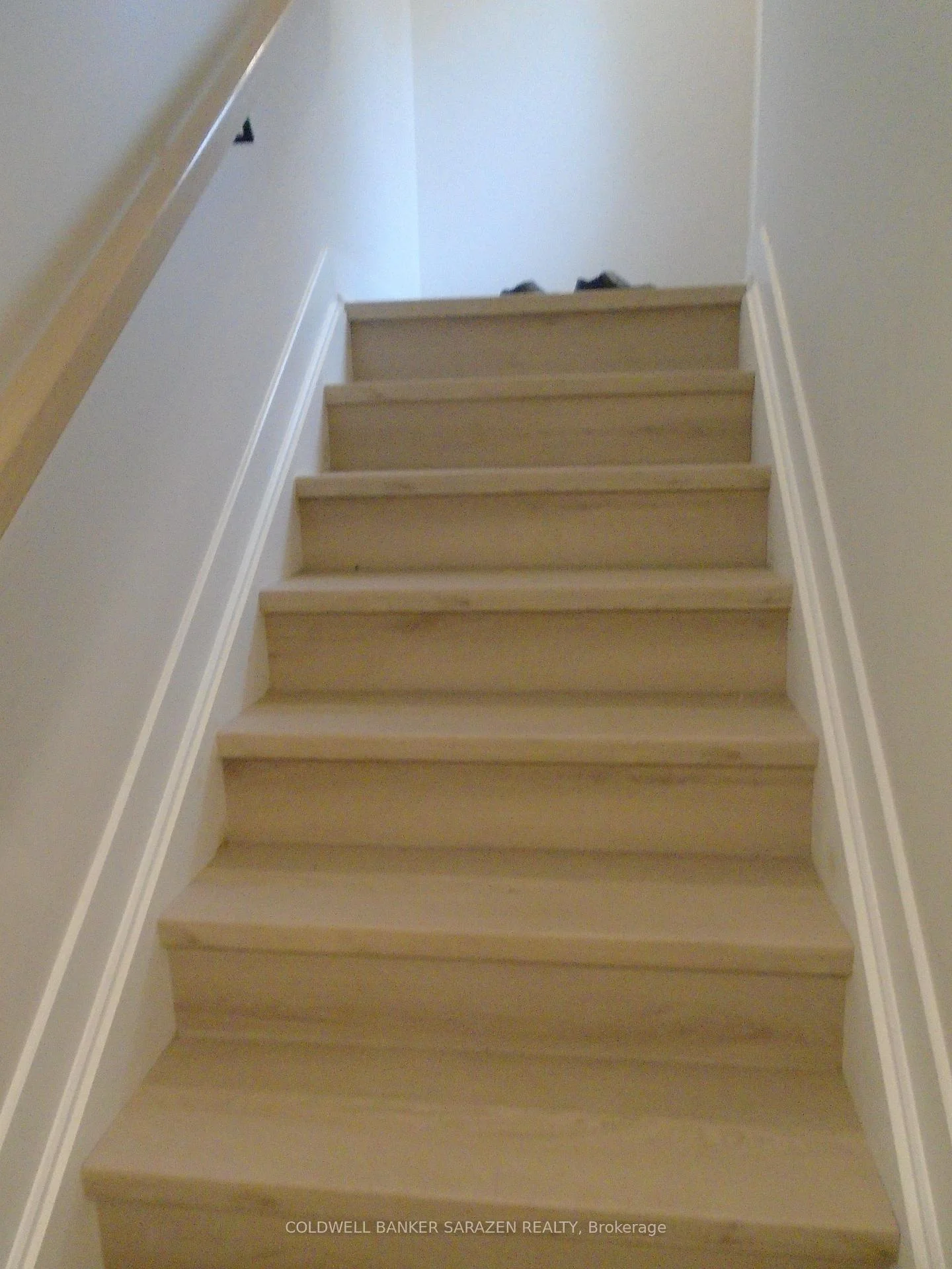 Photo 12 of Unit B, 279 Enclave Walk, Ottawa, Mer Bleue/Bradley Estates/Anderson Park — HOMEH