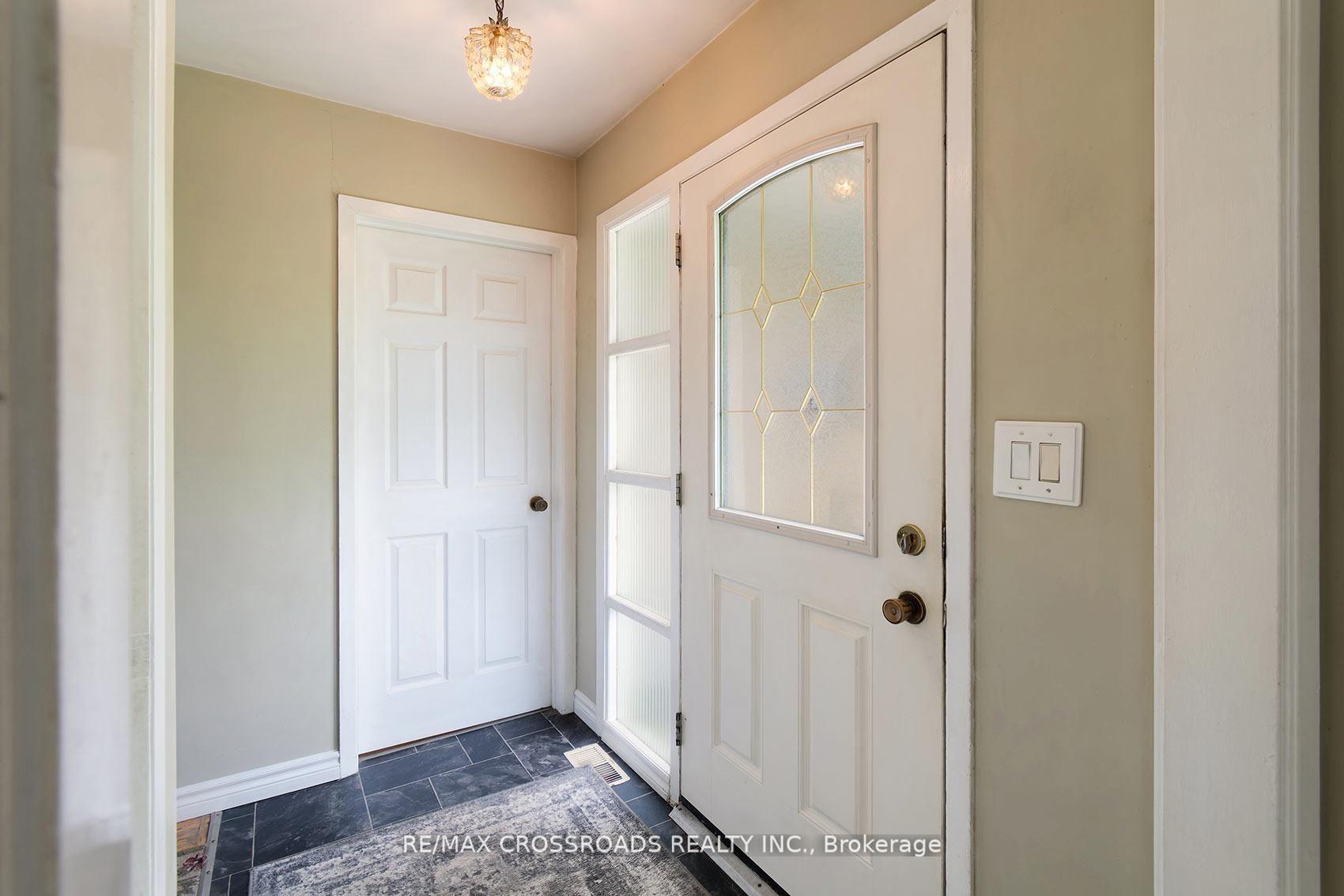 Photo 6 of 19 Orchard Avenue, Cobourg — HOMEH