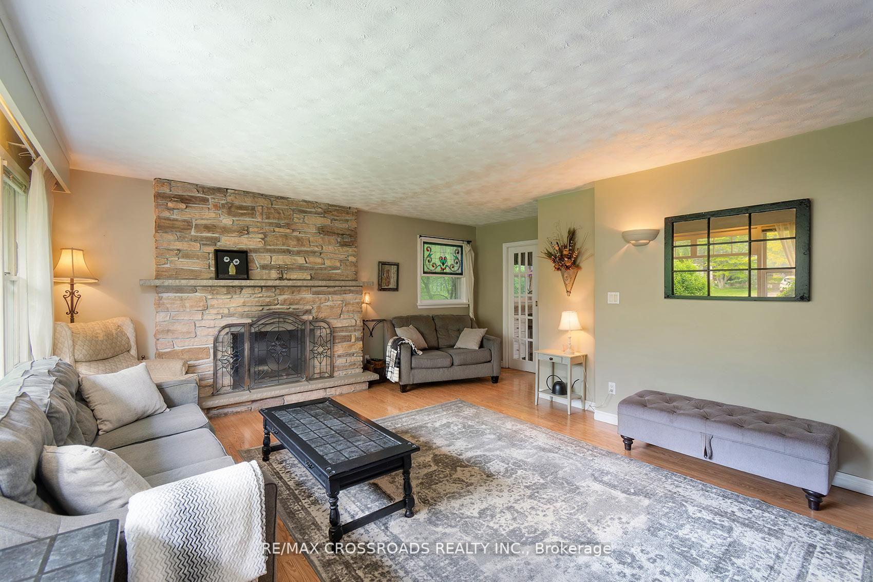 Photo 10 of 19 Orchard Avenue, Cobourg — HOMEH