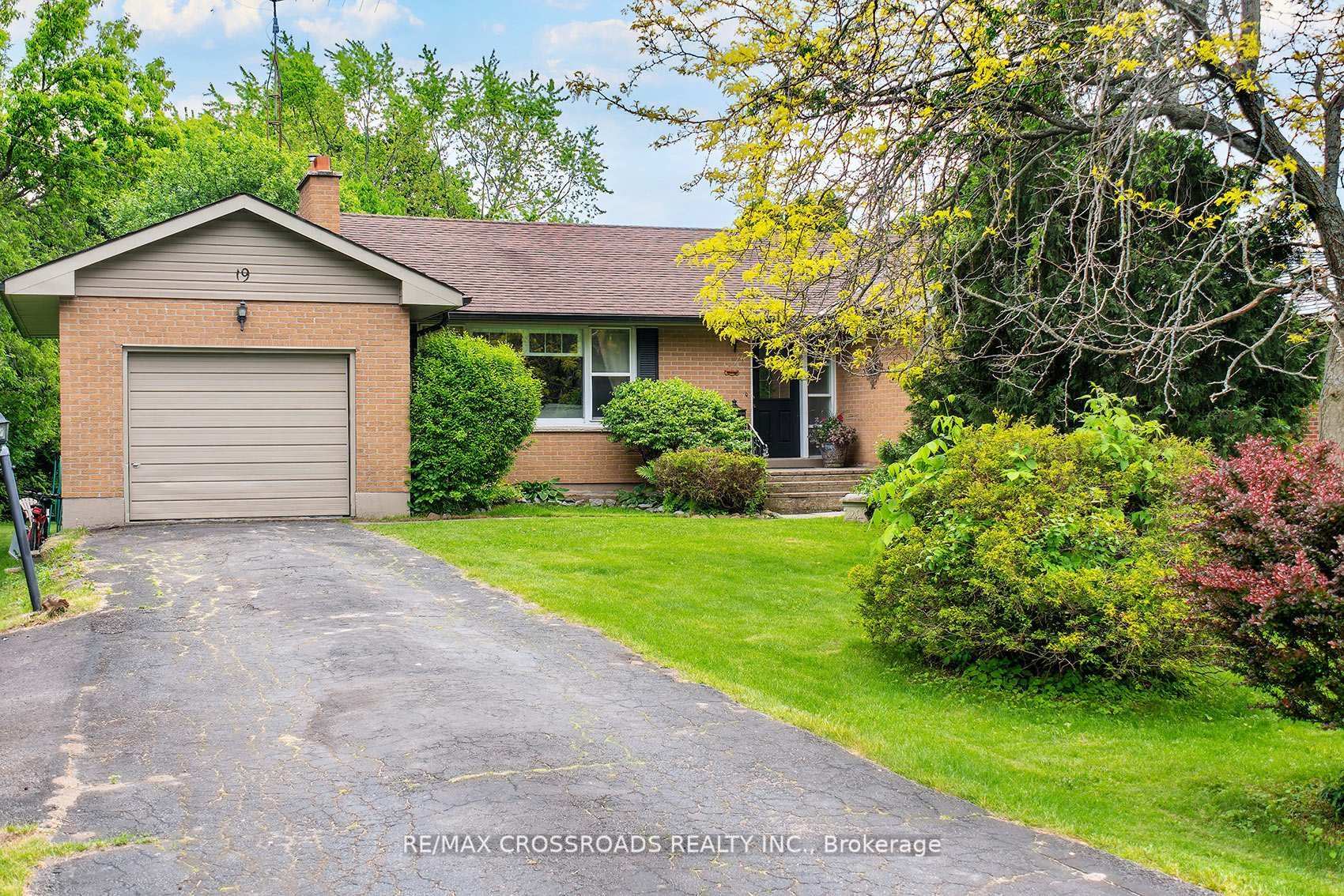 Photo 44 of 19 Orchard Avenue, Cobourg — HOMEH