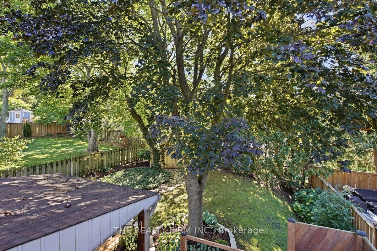 Photo 43 of 11 Somerset Crescent, London, South K — HOMEH