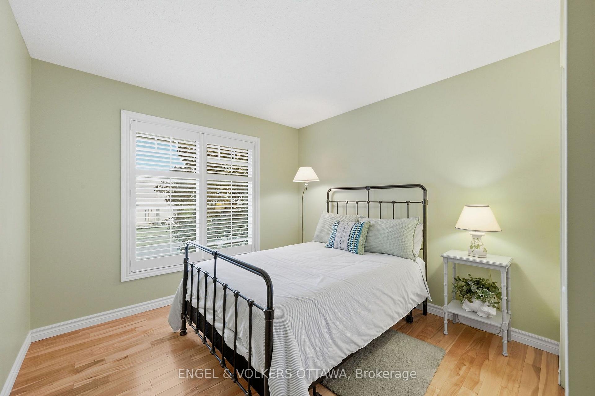 Photo 26 of 885 Plante Drive, Ottawa, Hunt Club/Western Community — HOMEH