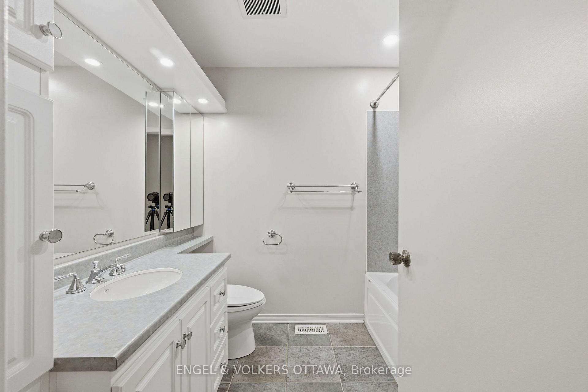 Photo 27 of 885 Plante Drive, Ottawa, Hunt Club/Western Community — HOMEH